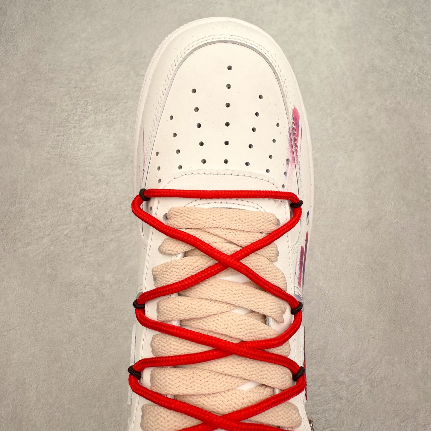 图片[4]-NK Air Force 1´07 Low 空军一号低帮百搭休闲运动板鞋 星座521-621 柔软、弹性十足的缓震性能和出色的中底设计 横跨复古与现代的外型结合 造就出风靡全球 三十多年的Force 1 直到今天还深受青睐 实拍调校N版已经零色差零失真 百分百还原实物色彩所见即所得 不存在货不对板色差等低级问题 选购参考实物拍摄 不混卖不参货 只用心做好货严格选品 承诺混一赔十 尺码：36 36.5 37.5 38 38.5 39 40 40.5 41 42 42.5 43 44 44.5 45-选品中心