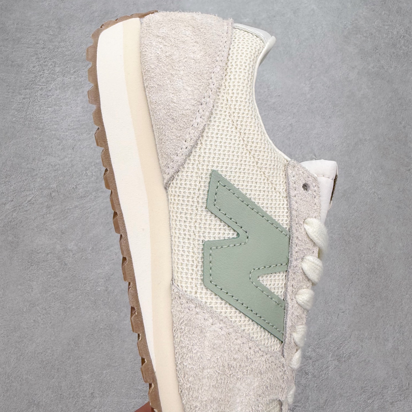 图片[6]-＃XT纯原福利 New Balance U471 NB新百伦织物牛剖层革春夏薄底鞋防滑耐磨平衡轻便低帮生活休闲鞋 尺码：36 37 37.5 38 38.5 39.5 40 40.5 41.5 42 42.5 43 44 44.5 45-选品中心