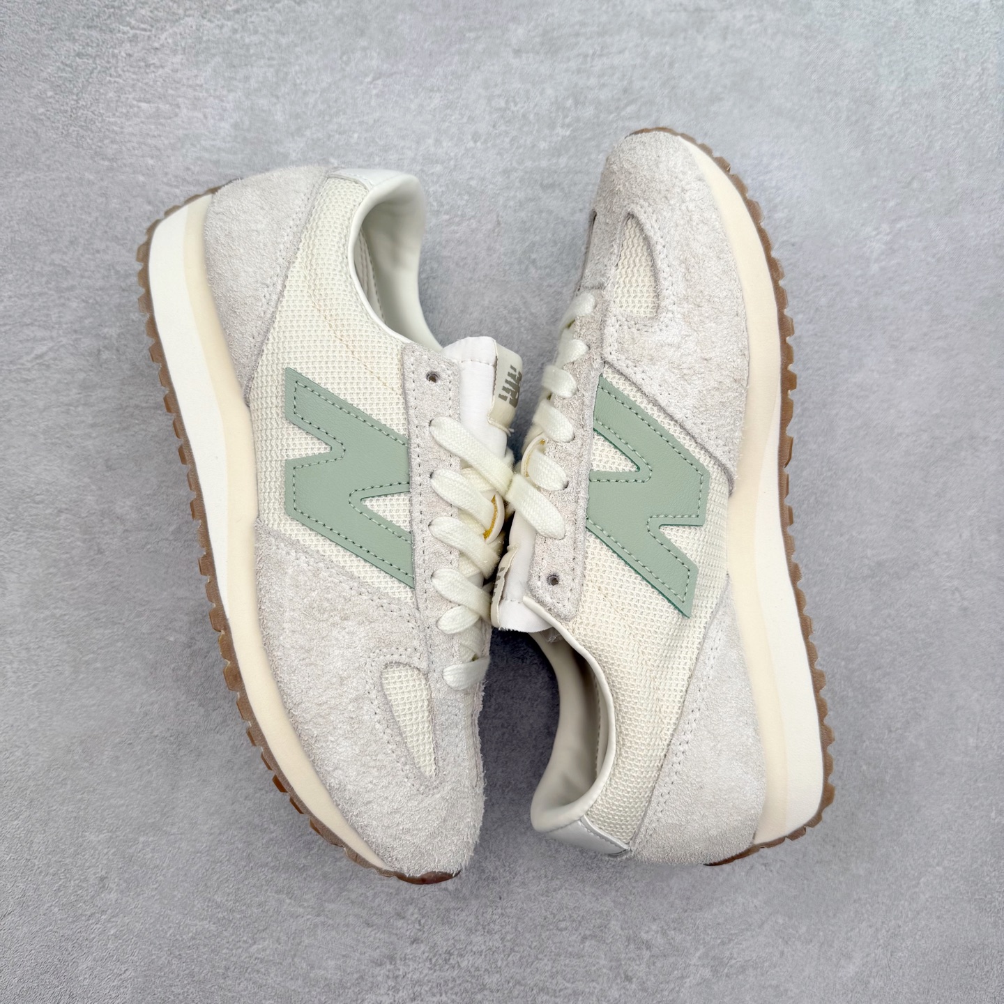 图片[3]-＃XT纯原福利 New Balance U471 NB新百伦织物牛剖层革春夏薄底鞋防滑耐磨平衡轻便低帮生活休闲鞋 尺码：36 37 37.5 38 38.5 39.5 40 40.5 41.5 42 42.5 43 44 44.5 45-选品中心