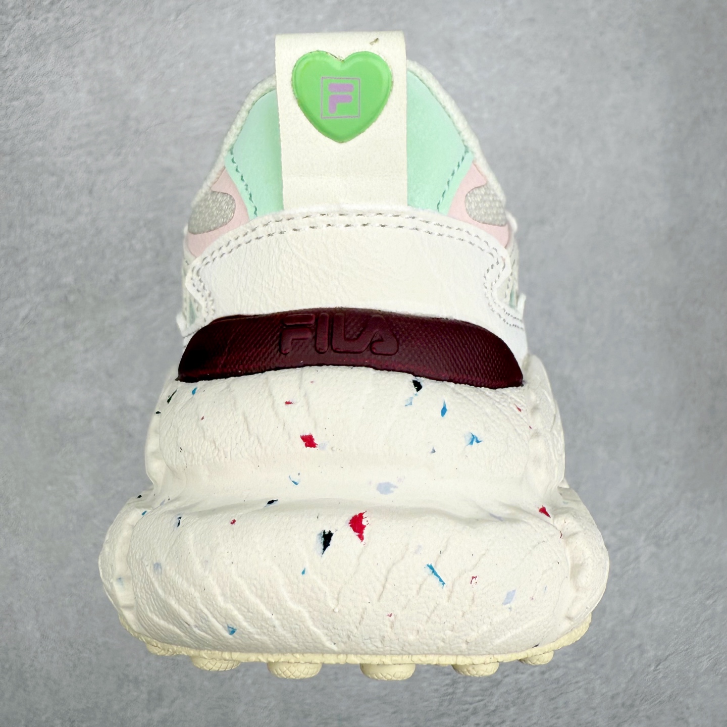 图片[8]-＃DT FILA Fern SO 斐乐摩登系列蕨草鞋运动潮流个性舒适柔软设计感 减震耐磨低帮生活休闲鞋 FUSION 系列传承了 FILA 的百年基因，融入年轻运动及潮流文化，成为引领变革、创新突破的一代。以“1+N” 的跨界合作模式重现经典的同时创造经典。带来最出其不意的跨界合作惊喜。同时，FILAFUSION把FILA 的 DNA 融入到定制体验里，你可以随心制造厲于你的产品。FILA FUSION 的鞋家族涵盖了老爹鞋、跑步鞋、网球鞋、季节款。风格复古新潮，满足了时尚人士出行及各类运动的搭配需求，成为当下年轻人筷拥的鞋类品牌之一。FILA FUSION 走进年轻人的世界，通过年轻人运动，街舞，滑板，篮球，展现 FILA FUSION 的潮流态度和年轻文化。FILA FUSION 认为末来属于引领变革、创新突破的年轻一代，让我们一起构成 FILA 未来的蓝图吧！尺码：35.5 36 36.5 37.5 38 38.5 39 40 40.5 41 42 42.5 43 44 44.5 45-选品中心