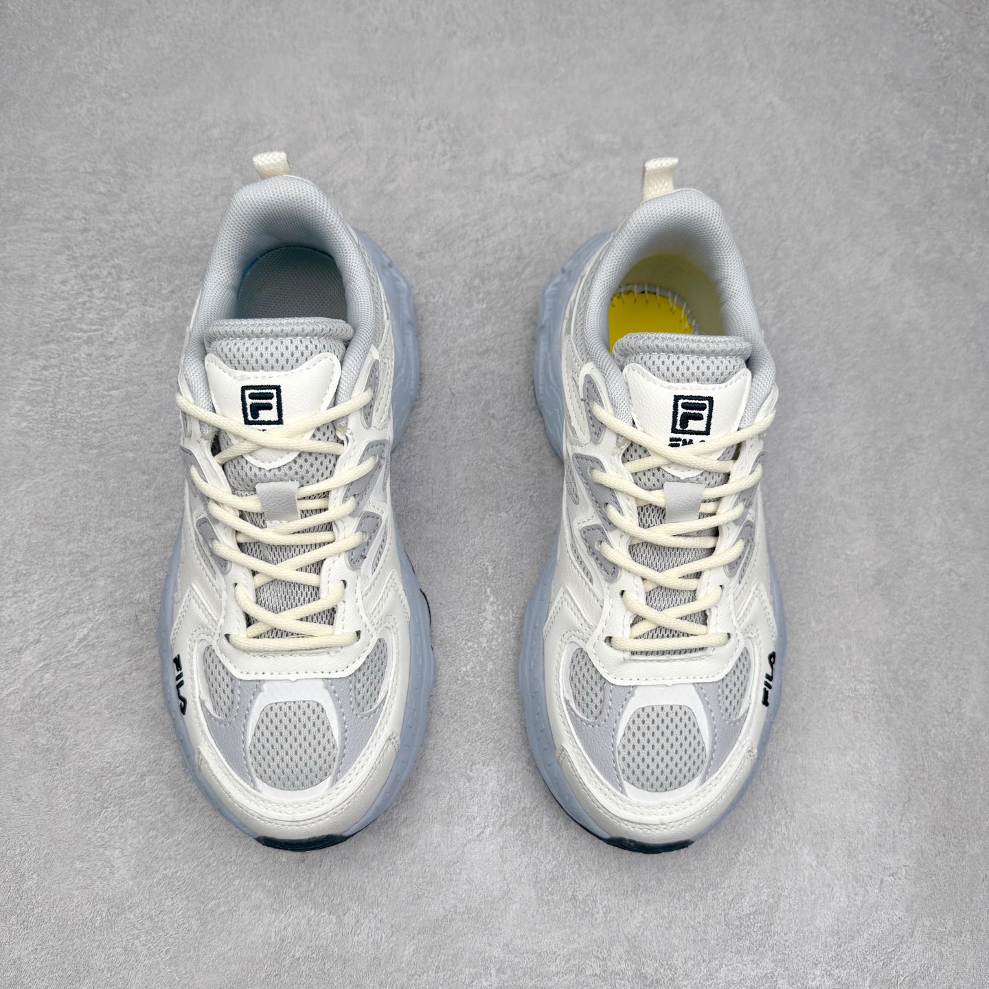 图片[2]-＃DT FILA Fern SO 斐乐摩登系列蕨草鞋运动潮流个性舒适柔软设计感 减震耐磨低帮生活休闲鞋 FUSION 系列传承了 FILA 的百年基因，融入年轻运动及潮流文化，成为引领变革、创新突破的一代。以“1+N” 的跨界合作模式重现经典的同时创造经典。带来最出其不意的跨界合作惊喜。同时，FILAFUSION把FILA 的 DNA 融入到定制体验里，你可以随心制造厲于你的产品。FILA FUSION 的鞋家族涵盖了老爹鞋、跑步鞋、网球鞋、季节款。风格复古新潮，满足了时尚人士出行及各类运动的搭配需求，成为当下年轻人筷拥的鞋类品牌之一。FILA FUSION 走进年轻人的世界，通过年轻人运动，街舞，滑板，篮球，展现 FILA FUSION 的潮流态度和年轻文化。FILA FUSION 认为末来属于引领变革、创新突破的年轻一代，让我们一起构成 FILA 未来的蓝图吧！尺码：35.5 36 36.5 37.5 38 38.5 39 40 40.5 41 42 42.5 43 44 44.5 45-选品中心