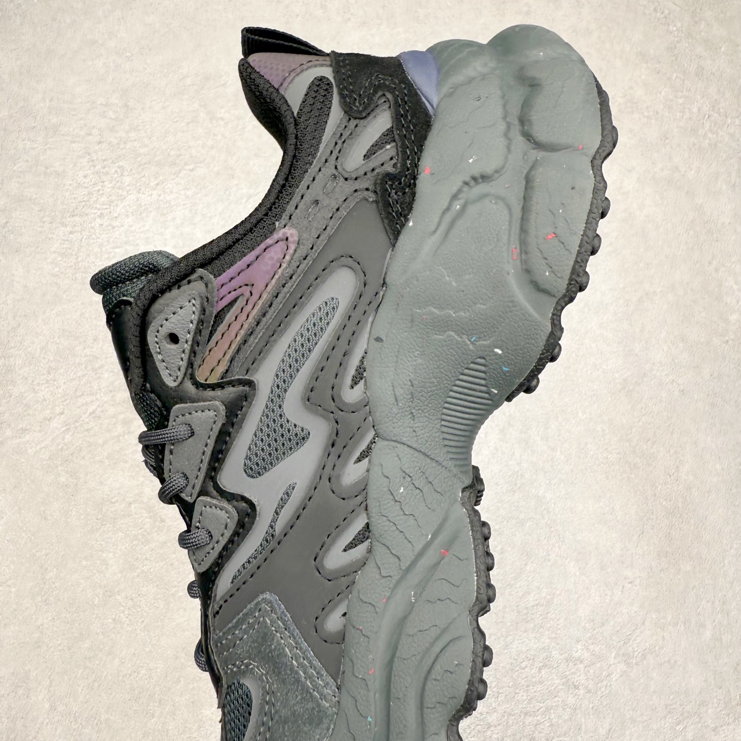 图片[7]-＃DT FILA Fern SO 斐乐摩登系列蕨草鞋运动潮流个性舒适柔软设计感 减震耐磨低帮生活休闲鞋 FUSION 系列传承了 FILA 的百年基因，融入年轻运动及潮流文化，成为引领变革、创新突破的一代。以“1+N” 的跨界合作模式重现经典的同时创造经典。带来最出其不意的跨界合作惊喜。同时，FILAFUSION把FILA 的 DNA 融入到定制体验里，你可以随心制造厲于你的产品。FILA FUSION 的鞋家族涵盖了老爹鞋、跑步鞋、网球鞋、季节款。风格复古新潮，满足了时尚人士出行及各类运动的搭配需求，成为当下年轻人筷拥的鞋类品牌之一。FILA FUSION 走进年轻人的世界，通过年轻人运动，街舞，滑板，篮球，展现 FILA FUSION 的潮流态度和年轻文化。FILA FUSION 认为末来属于引领变革、创新突破的年轻一代，让我们一起构成 FILA 未来的蓝图吧！尺码：35.5 36 36.5 37.5 38 38.5 39 40 40.5 41 42 42.5 43 44 44.5 45-选品中心