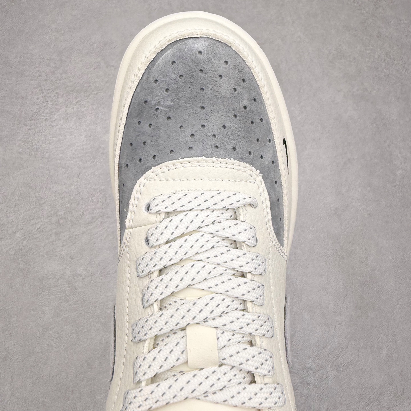 图片[4]-＃福利特价 NK Court Vision 1 Low低帮板鞋运动鞋休闲鞋 折边针车 工艺难度大 原楦头原纸板 原装鞋盒 定制五金配件 内置全掌气垫 原厂鞋底 尺码：36 36.5 37.5 38 38.5 39 40 40.5 41 42 42.5 43 44 44.5 45-选品中心