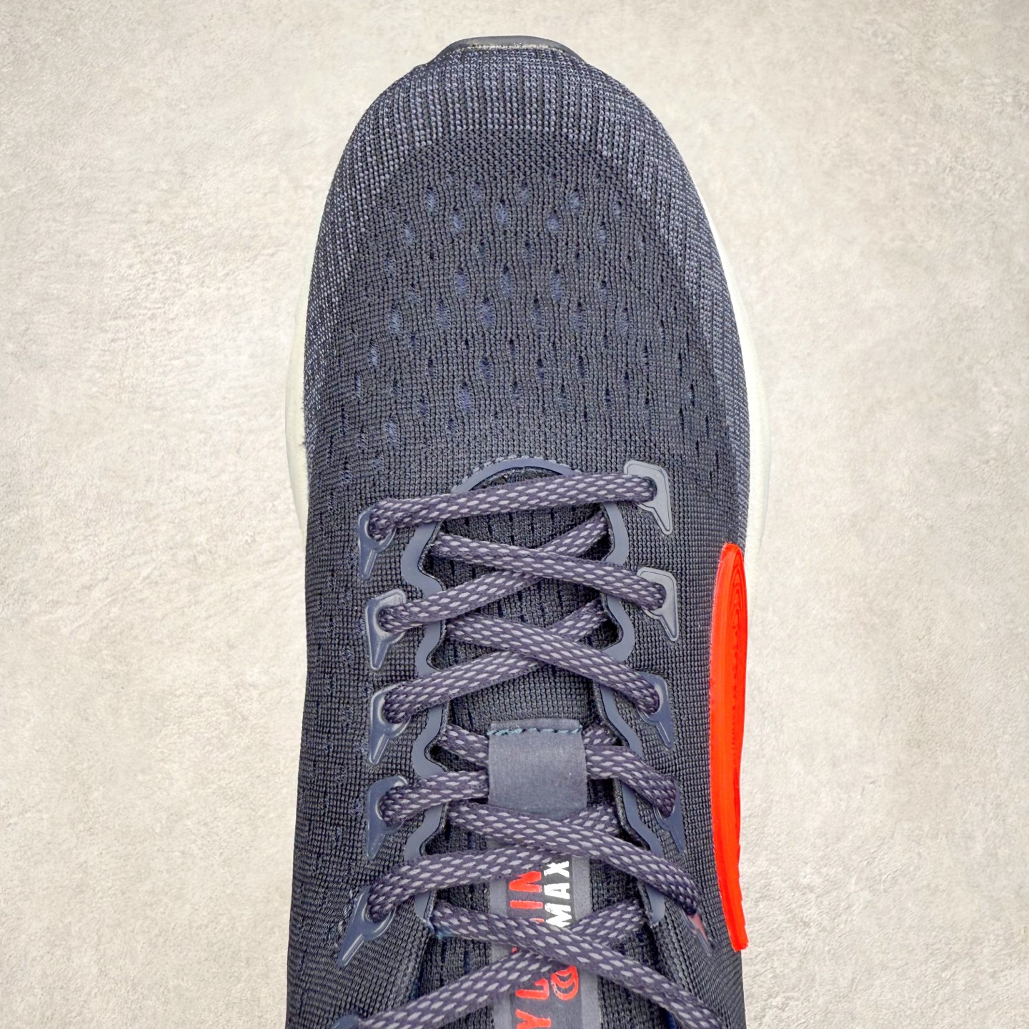 图片[4]-Brooks布鲁克斯 Glycerin max 舒适简约防滑耐磨 低帮跑步鞋 实拍调校N版已经零色差零失真 百分百还原实物色彩所见即所得 不存在货不对板色差等低级问题 选购参考实物拍摄 不混卖不参货 只用心做好货严格选品 承诺混一赔十 尺码：36 36.5 37.5 38 38.5 39 40 40.5 41 42 42.5 43 44 44.5 45-选品中心