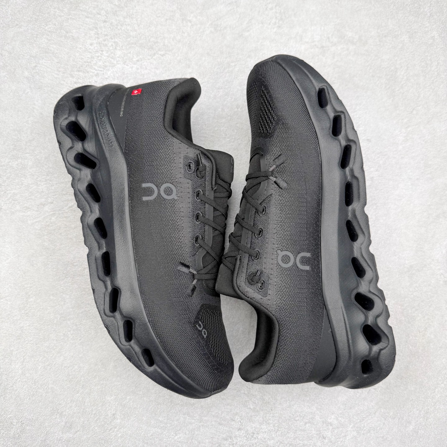 图片[3]-On Cloudtilt 昂跑减震生活休闲鞋 此运动品牌 开创于2010年 缓震着陆、强效回弹、轻柔质感的设计构思始终是ON研制关键 与此同时基于“为全球提供革新性的跑步感受”信念 陆续推出了多款跑鞋及其以专业运动人体跑步工程学为设计关键的功能性跑步服饰设备 让跑者不费力气地畅快畅跑 尺码：36 36.5 37.5 38 38.5 39 40 40.5 41 42 42.5 43 44 44.5 45-选品中心