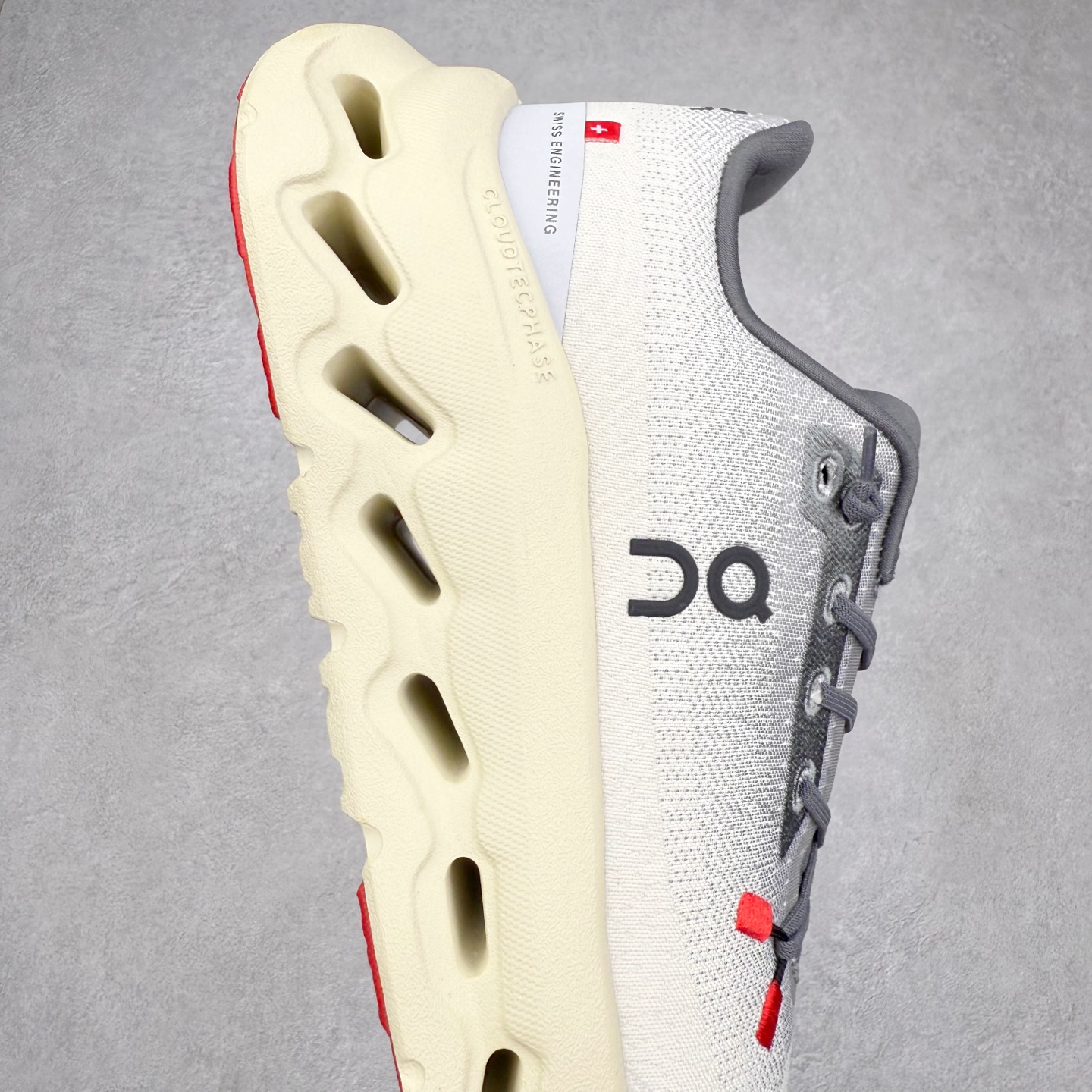 图片[6]-On Cloudtilt 昂跑减震生活休闲鞋 此运动品牌 开创于2010年 缓震着陆、强效回弹、轻柔质感的设计构思始终是ON研制关键 与此同时基于“为全球提供革新性的跑步感受”信念 陆续推出了多款跑鞋及其以专业运动人体跑步工程学为设计关键的功能性跑步服饰设备 让跑者不费力气地畅快畅跑 尺码：36 36.5 37.5 38 38.5 39 40 40.5 41 42 42.5 43 44 44.5 45-选品中心