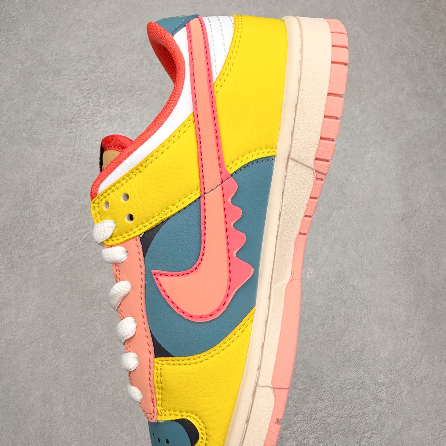 图片[7]-＃纯原福利 NK Dunk Low 定制配色 大厂出品 极力推荐 原装头层材料 独家版型蒸餾加工帶來的是更好的视觉和脚感体验大厂纯原品质出货 清洁度 电绣工艺 皮料切割干净无任何毛边 细节完美 尺码：36 36.5 37.5 38 38.5 39 40 40.5 41 42 42.5 43 44 44.5 45-选品中心