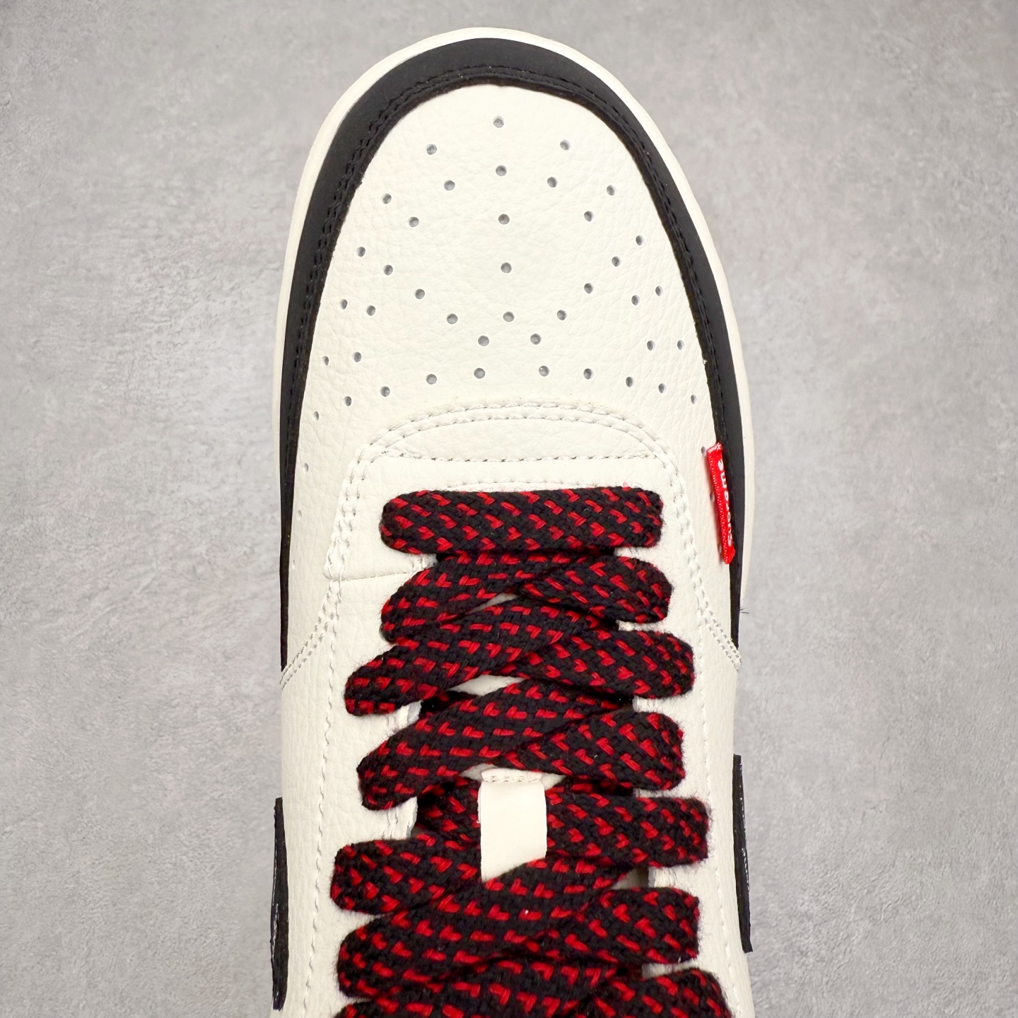 图片[4]-＃福利特价 NK Court Vision 1 Low低帮板鞋运动鞋休闲鞋 折边针车 工艺难度大 原楦头原纸板 原装鞋盒 定制五金配件 内置全掌气垫 原厂鞋底 尺码：36 36.5 37.5 38 38.5 39 40 40.5 41 42 42.5 43 44 44.5 45-选品中心