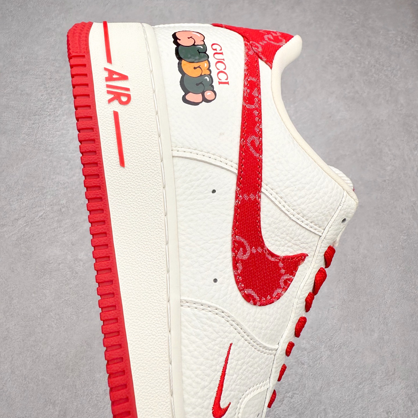 图片[6]-NK Air Force 1´07 Low 空军一号低帮百搭休闲运动板鞋 SC0601-570 柔软、弹性十足的缓震性能和出色的中底设计 横跨复古与现代的外型结合 造就出风靡全球 三十多年的Force 1 直到今天还深受青睐 实拍调校N版已经零色差零失真 百分百还原实物色彩所见即所得 不存在货不对板色差等低级问题 选购参考实物拍摄 不混卖不参货 只用心做好货严格选品 承诺混一赔十 尺码：36 36.5 37.5 38 38.5 39 40 40.5 41 42 42.5 43 44 44.5 45-选品中心