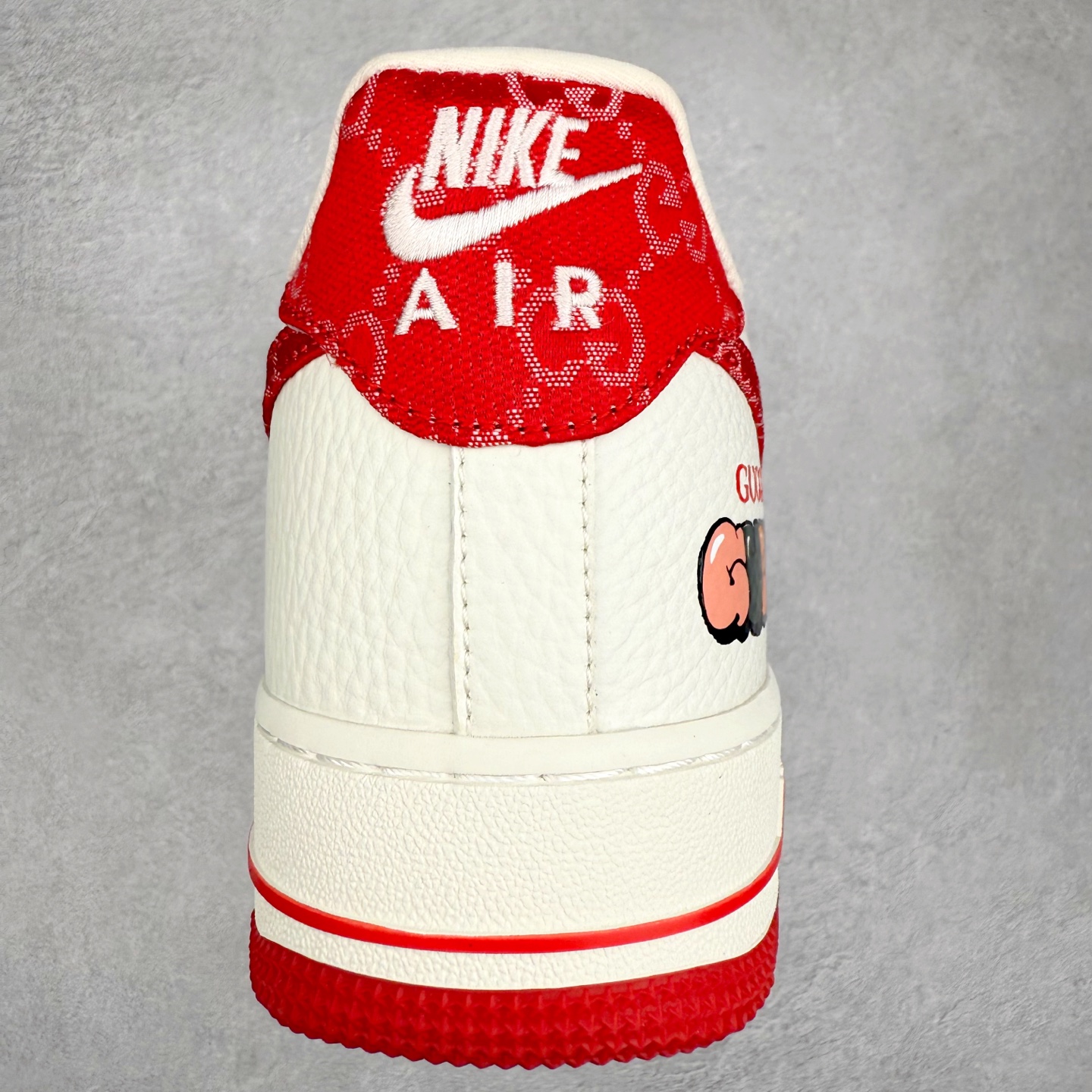 图片[8]-NK Air Force 1´07 Low 空军一号低帮百搭休闲运动板鞋 SC0601-570 柔软、弹性十足的缓震性能和出色的中底设计 横跨复古与现代的外型结合 造就出风靡全球 三十多年的Force 1 直到今天还深受青睐 实拍调校N版已经零色差零失真 百分百还原实物色彩所见即所得 不存在货不对板色差等低级问题 选购参考实物拍摄 不混卖不参货 只用心做好货严格选品 承诺混一赔十 尺码：36 36.5 37.5 38 38.5 39 40 40.5 41 42 42.5 43 44 44.5 45-选品中心