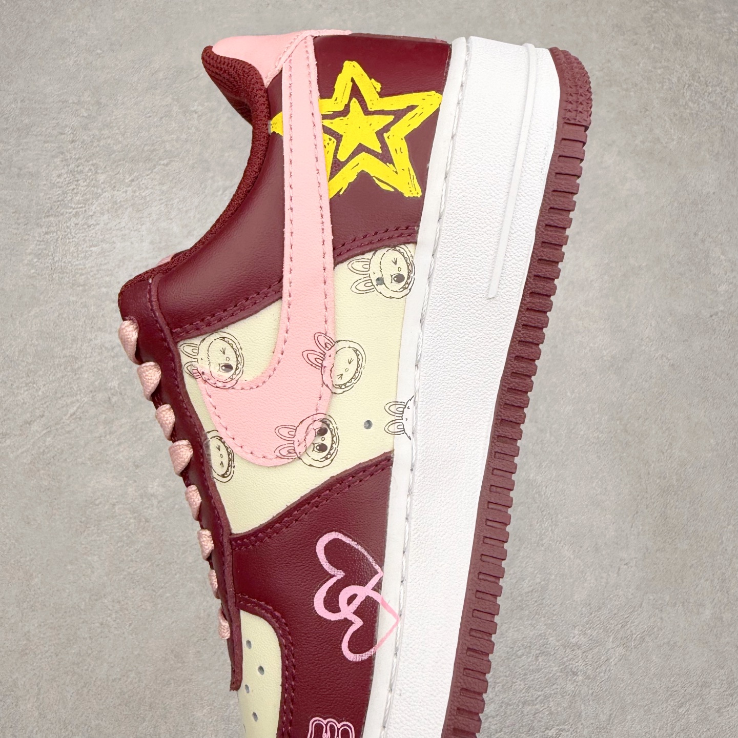 图片[7]-NK Air Force 1´07 Low 空军一号低帮百搭休闲运动板鞋 FD9925-611 柔软、弹性十足的缓震性能和出色的中底设计 横跨复古与现代的外型结合 造就出风靡全球 三十多年的Force 1 直到今天还深受青睐 实拍调校N版已经零色差零失真 百分百还原实物色彩所见即所得 不存在货不对板色差等低级问题 选购参考实物拍摄 不混卖不参货 只用心做好货严格选品 承诺混一赔十 尺码：36 36.5 37.5 38 38.5 39 40 40.5 41 42 42.5 43 44 44.5 45-选品中心