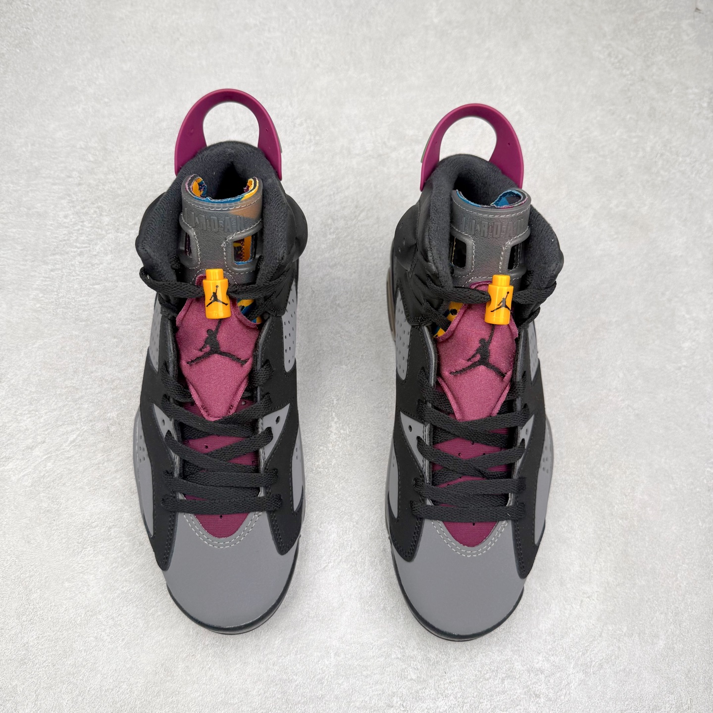 图片[2]-Air Jordan AJ6 Retro PSG 黑紫 大巴黎 CN1078-001 市场中端王者 耗时半年巨作 全套原纸板楦头开发 确保原汁原味 完美呈现六代版型 一比一鞋头弧度高度鞋身弧度 此版本只针对中端市场 皮料材质有所更替 其他数据细节工艺流程均保持一致 定制优质皮料 完美鞋型匹配公司货 正确TPU鞋舌锁扣 最新原厂底模 大底卡色咬花完美 鞋柜必备鞋款 终端现货供应 尺码：40 40.5 41 42 42.5 43 44 44.5 45 46 47.5-选品中心