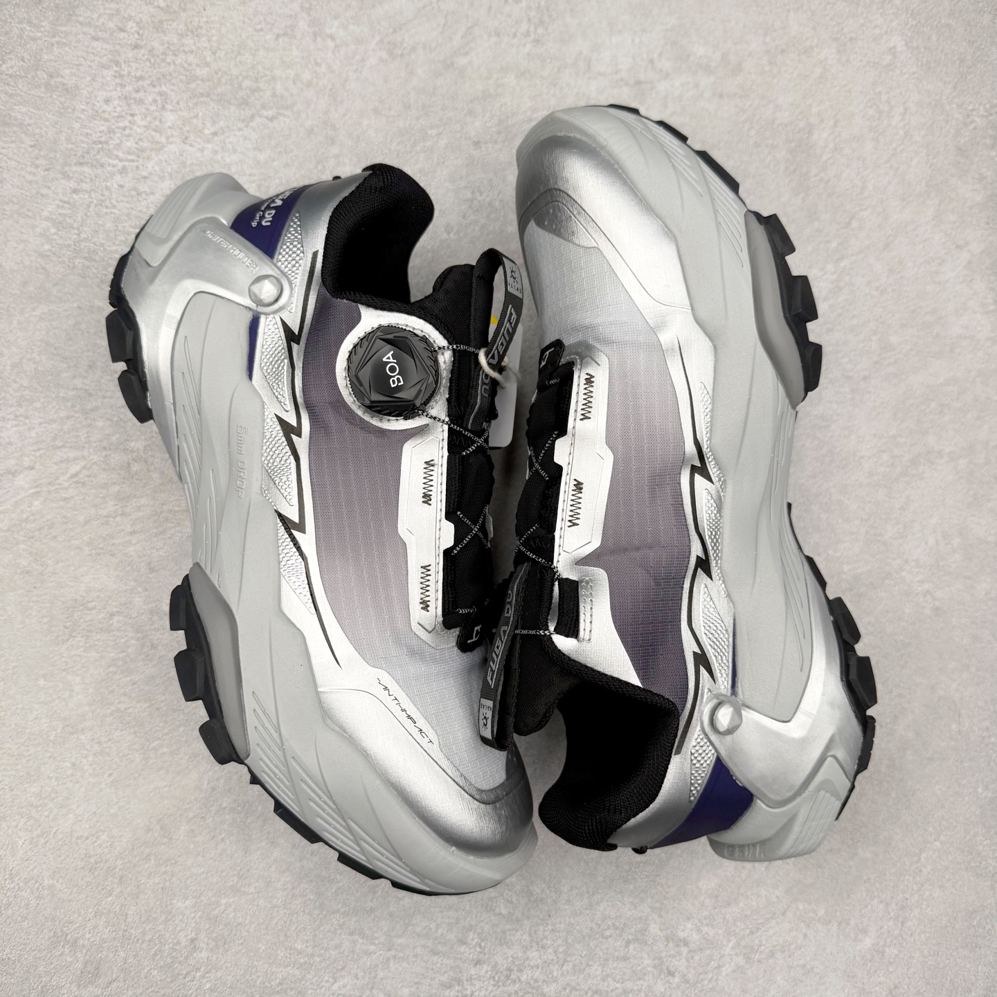 图片[3]-＃福利特价 凯乐石 KAILAS FUGA DU BOA 大坡王轻越野徒步 网布TPU减震防滑透气支撑回弹 低帮 超强抓地力登山跑步鞋 KAILAS凯乐石品牌是全球三大全系攀登品牌之一，于2003年创立于中国广州，致力于为有攀登梦想的户外运动员及爱好者，研发制造功能性专业装备，满足他们在极限环境下安全舒适的需求，凯乐石专注于科技面料的开发及专业功能设计，产品线覆盖登山、攀岩、徒步、越野跑山、露营、旅行等多项户外运动，通过运动员的测试反馈，不断进化迭代，产品荣获国内外大奖71座，发明专利21个，更突破性的自主研发攀登器械，打造出中国的攀登硬实力。实拍调校N版已经零色差零失真 百分百还原实物色彩所见即所得 不存在货不对板色差等低级问题 选购参考实物拍摄 不混卖不参货 只用心做好货严格选品 承诺混一赔十 尺码：36 36.5 37.5 38 38.5 39 40 40.5 41 42 42.5 43 44 44.5 45-选品中心