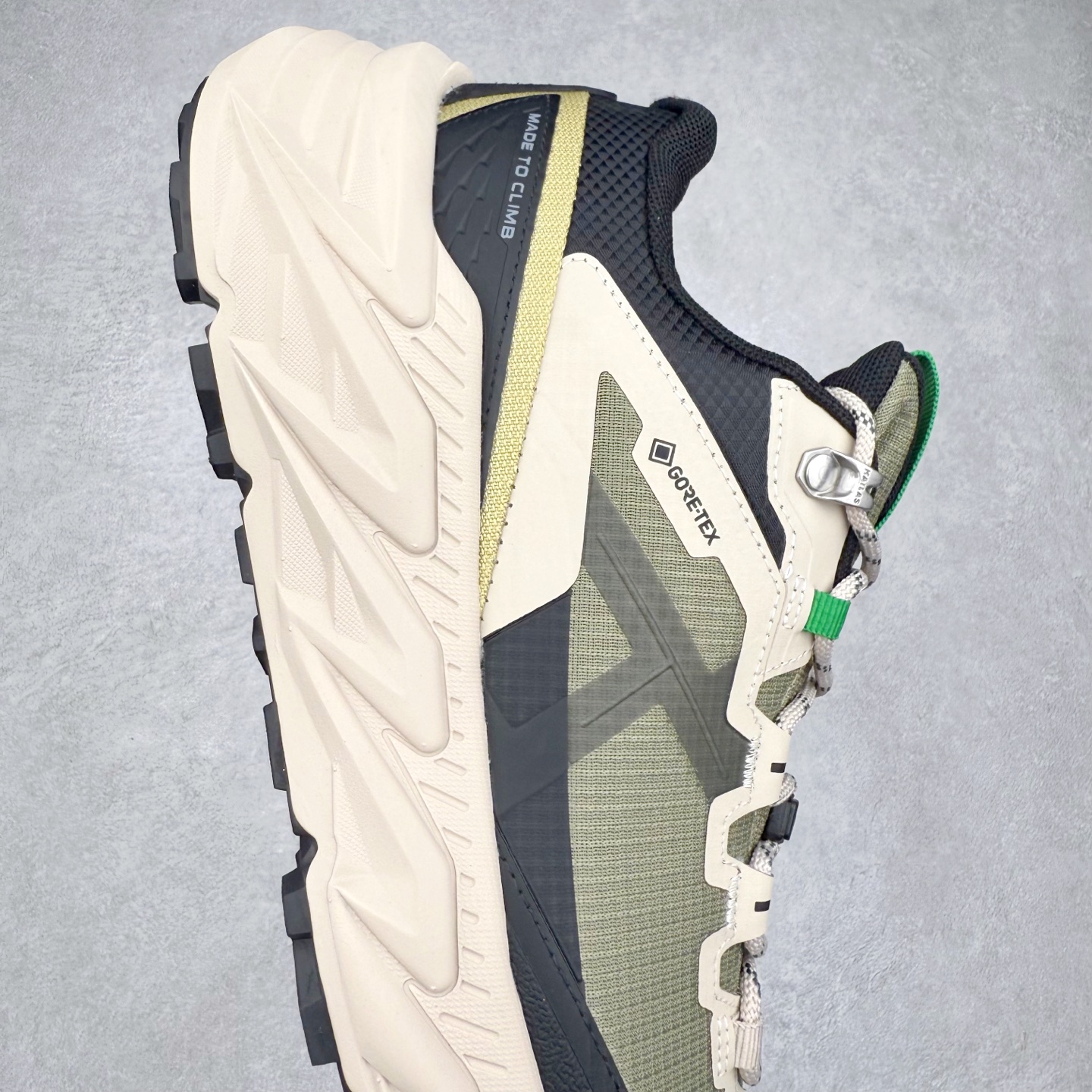 图片[6]-凯乐石 KAILAS 山行2代 GTX 25款舒适缓冲徒步 织物TPU减震防滑透气包裹性轻便低帮超强抓地力越野跑步鞋 KAILAS凯乐石品牌是全球三大全系攀登品牌之一，于2003年创立于中国广州，致力于为有攀登梦想的户外运动员及爱好者，研发制造功能性专业装备，满足他们在极限环境下安全舒适的需求，凯乐石专注于科技面料的开发及专业功能设计，产品线覆盖登山、攀岩、徒步、越野跑山、露营、旅行等多项户外运动，通过运动员的测试反馈，不断进化迭代，产品荣获国内外大奖71座，发明专利21个，更突破性的自主研发攀登器械，打造出中国的攀登硬实力。实拍调校N版已经零色差零失真 百分百还原实物色彩所见即所得 不存在货不对板色差等低级问题 选购参考实物拍摄 不混卖不参货 只用心做好货严格选品 承诺混一赔十 尺码：36 36.5 37.5 38 38.5 39 40 40.5 41 42 42.5 43 44 44.5 45-选品中心