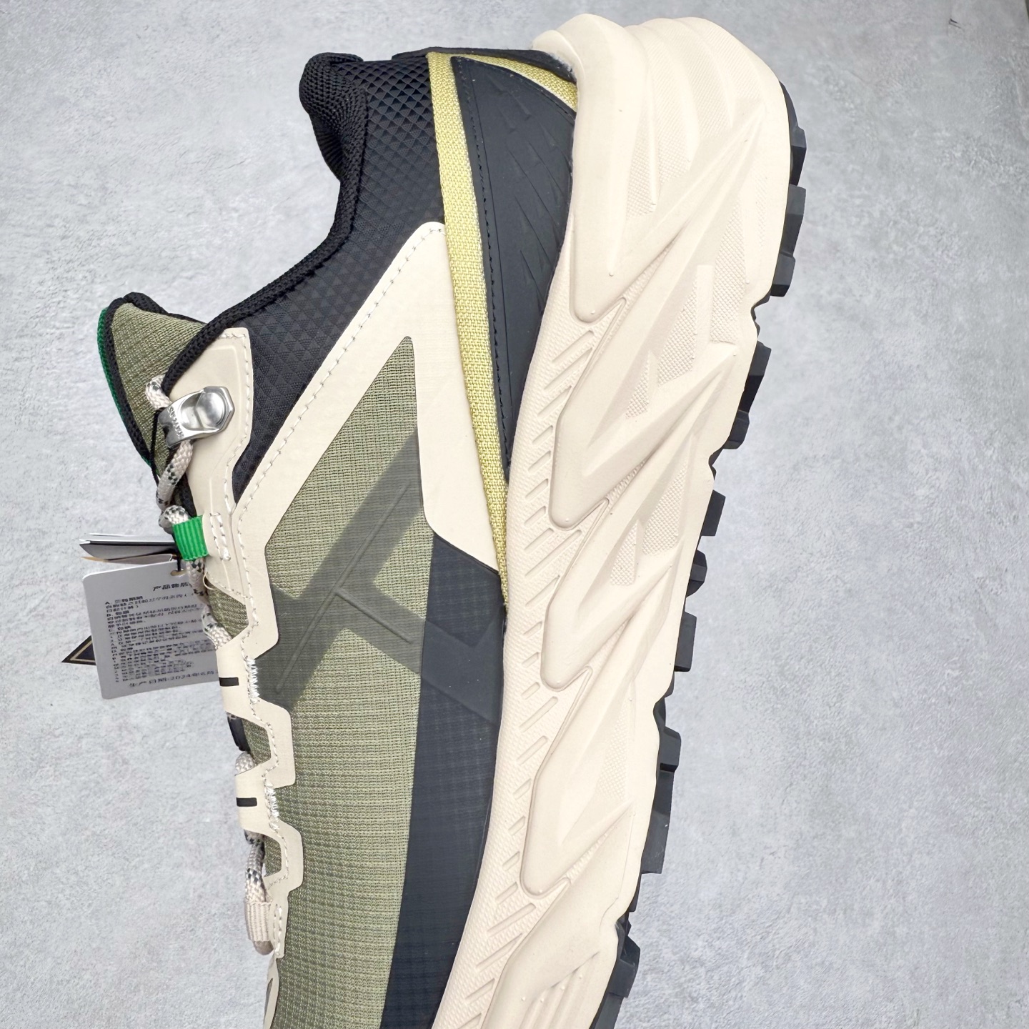 图片[7]-凯乐石 KAILAS 山行2代 GTX 25款舒适缓冲徒步 织物TPU减震防滑透气包裹性轻便低帮超强抓地力越野跑步鞋 KAILAS凯乐石品牌是全球三大全系攀登品牌之一，于2003年创立于中国广州，致力于为有攀登梦想的户外运动员及爱好者，研发制造功能性专业装备，满足他们在极限环境下安全舒适的需求，凯乐石专注于科技面料的开发及专业功能设计，产品线覆盖登山、攀岩、徒步、越野跑山、露营、旅行等多项户外运动，通过运动员的测试反馈，不断进化迭代，产品荣获国内外大奖71座，发明专利21个，更突破性的自主研发攀登器械，打造出中国的攀登硬实力。实拍调校N版已经零色差零失真 百分百还原实物色彩所见即所得 不存在货不对板色差等低级问题 选购参考实物拍摄 不混卖不参货 只用心做好货严格选品 承诺混一赔十 尺码：36 36.5 37.5 38 38.5 39 40 40.5 41 42 42.5 43 44 44.5 45-选品中心