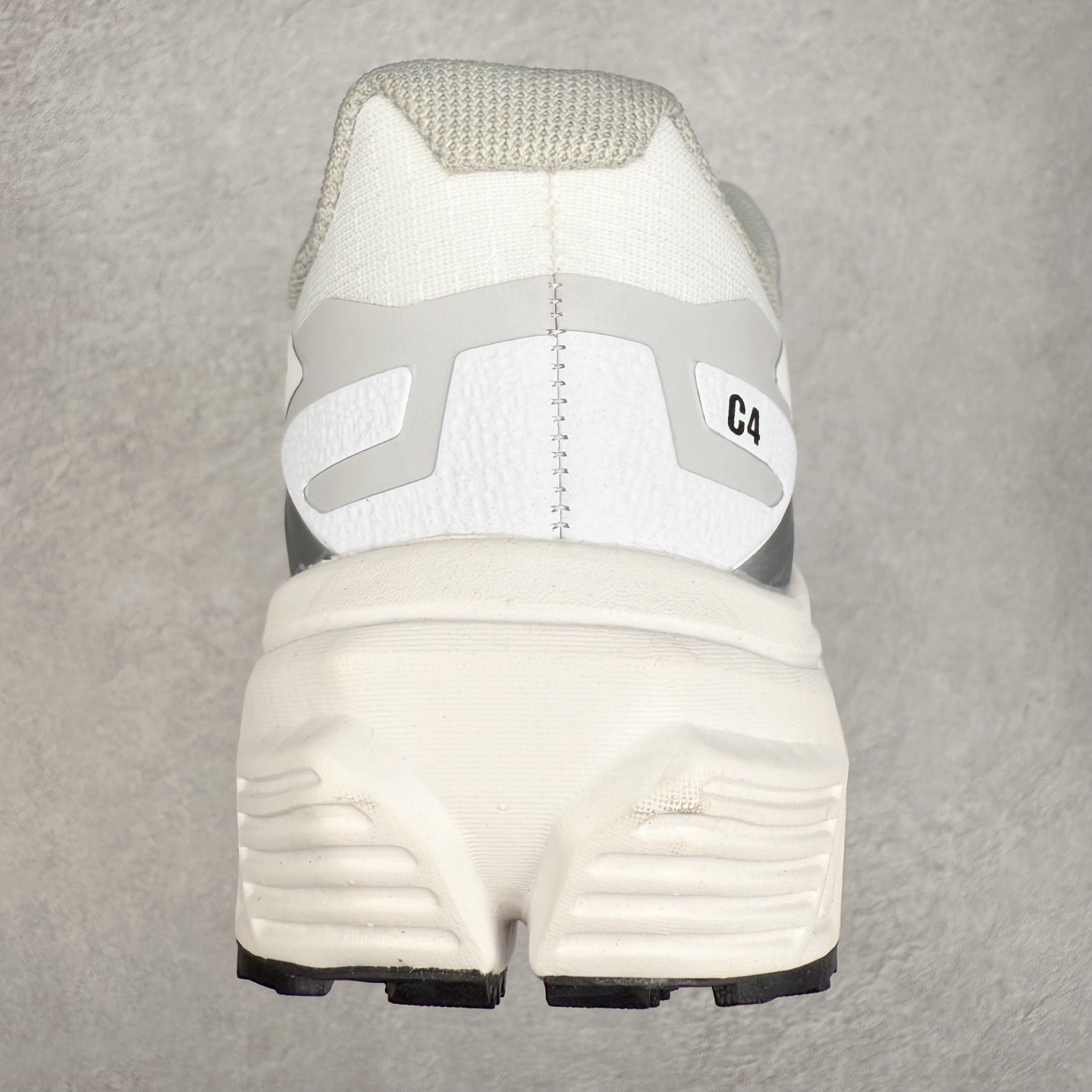 图片[8]-凯乐石 KAILAS C 4 舒适缓冲徒步 织物TPU减震防滑透气包裹性轻便低帮 超强抓地力越野跑步鞋 KAILAS凯乐石品牌是全球三大全系攀登品牌之一，于2003年创立于中国广州，致力于为有攀登梦想的户外运动员及爱好者，研发制造功能性专业装备，满足他们在极限环境下安全舒适的需求，凯乐石专注于科技面料的开发及专业功能设计，产品线覆盖登山、攀岩、徒步、越野跑山、露营、旅行等多项户外运动，通过运动员的测试反馈，不断进化迭代，产品荣获国内外大奖71座，发明专利21个，更突破性的自主研发攀登器械，打造出中国的攀登硬实力。实拍调校N版已经零色差零失真 百分百还原实物色彩所见即所得 不存在货不对板色差等低级问题 选购参考实物拍摄 不混卖不参货 只用心做好货严格选品 承诺混一赔十 尺码：36 36.5 37.5 38 38.5 39 40 40.5 41 42 42.5 43 44 44.5 45-选品中心