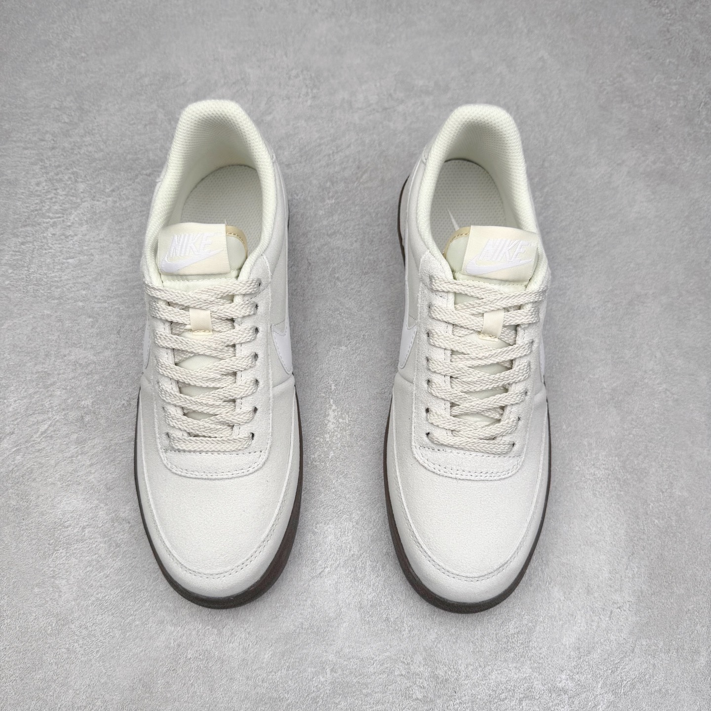 图片[2]-J.Crew x NK Killshot II Leather 联名复古板鞋 FQ8903-100 采用米白色皮革制作鞋身 Swoosh 点缀其中 最后搭载棕色生胶大底 流露出满满的复古气气息 尺码：36 36.5 37.5 38 38.5 39 40 40.5 41 42 42.5 43 44 44.5 45-选品中心