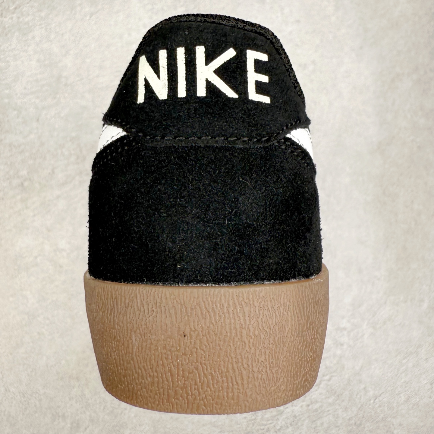 图片[8]-J.Crew x NK Killshot II Leather 联名复古板鞋 FQ8903-002 采用米白色皮革制作鞋身 Swoosh 点缀其中 最后搭载棕色生胶大底 流露出满满的复古气气息 尺码：36 36.5 37.5 38 38.5 39 40 40.5 41 42 42.5 43 44 44.5 45-选品中心