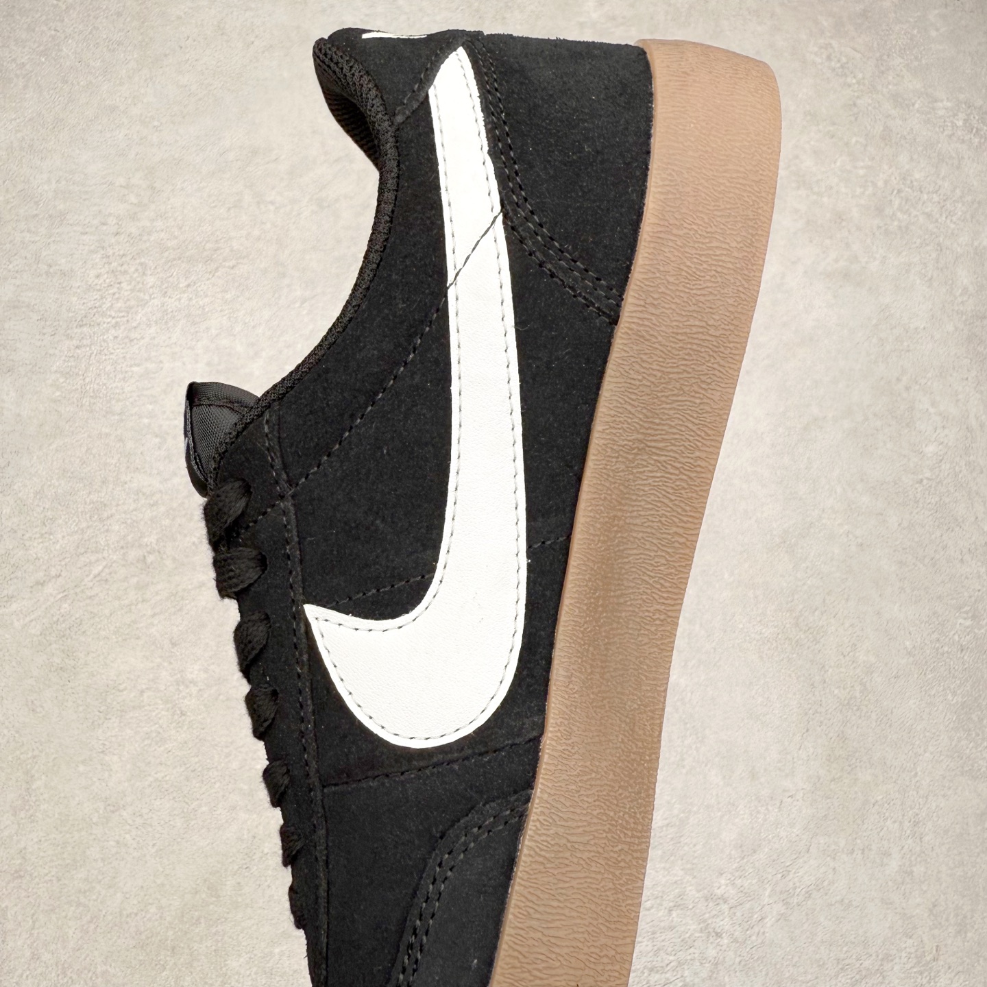 图片[7]-J.Crew x NK Killshot II Leather 联名复古板鞋 FQ8903-002 采用米白色皮革制作鞋身 Swoosh 点缀其中 最后搭载棕色生胶大底 流露出满满的复古气气息 尺码：36 36.5 37.5 38 38.5 39 40 40.5 41 42 42.5 43 44 44.5 45-选品中心