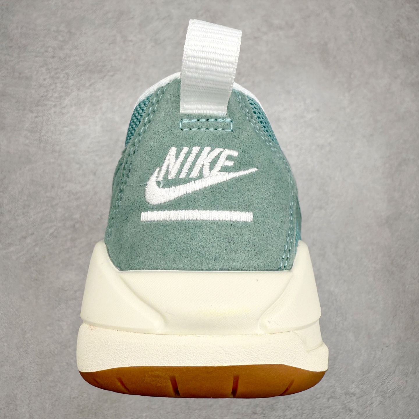 图片[8]-Jordan CMFT Era 时尚舒适 耐磨 低帮 复古篮球鞋 实拍调校N版已经零色差零失真 百分百还原实物色彩所见即所得 不存在货不对板色差等低级问题 选购参考实物拍摄 不混卖不参货 只用心做好货严格选品 承诺混一赔十 尺码：36 36.5 37.5 38 38.5 39 40 40.5 41 42 42.5 43 44 44.5 45 46-选品中心