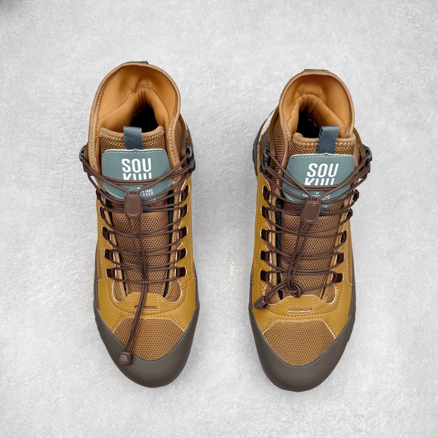 图片[2]-The North Face 北面 户外运动休闲登山鞋越野徒步鞋 大厂品质 面料采用进口牛皮 鞋底采用Vibram黄金大底 专门为鞋底设计的橡胶以出色的耐磨性 良好的防滑性或得不少户外运动爱好者的喜欢 专业户外登山品牌（北面）The North Face自1966年创立，由两位热爱登山徒步的年轻登山者于美西旧金山开创，不断透过研发与创新，并且将最先进的技术结合在服装与鞋款设计，生产多种外型帅气且专业能力非常强的户外运动装备而备受欢迎。 尺码：40-45-选品中心