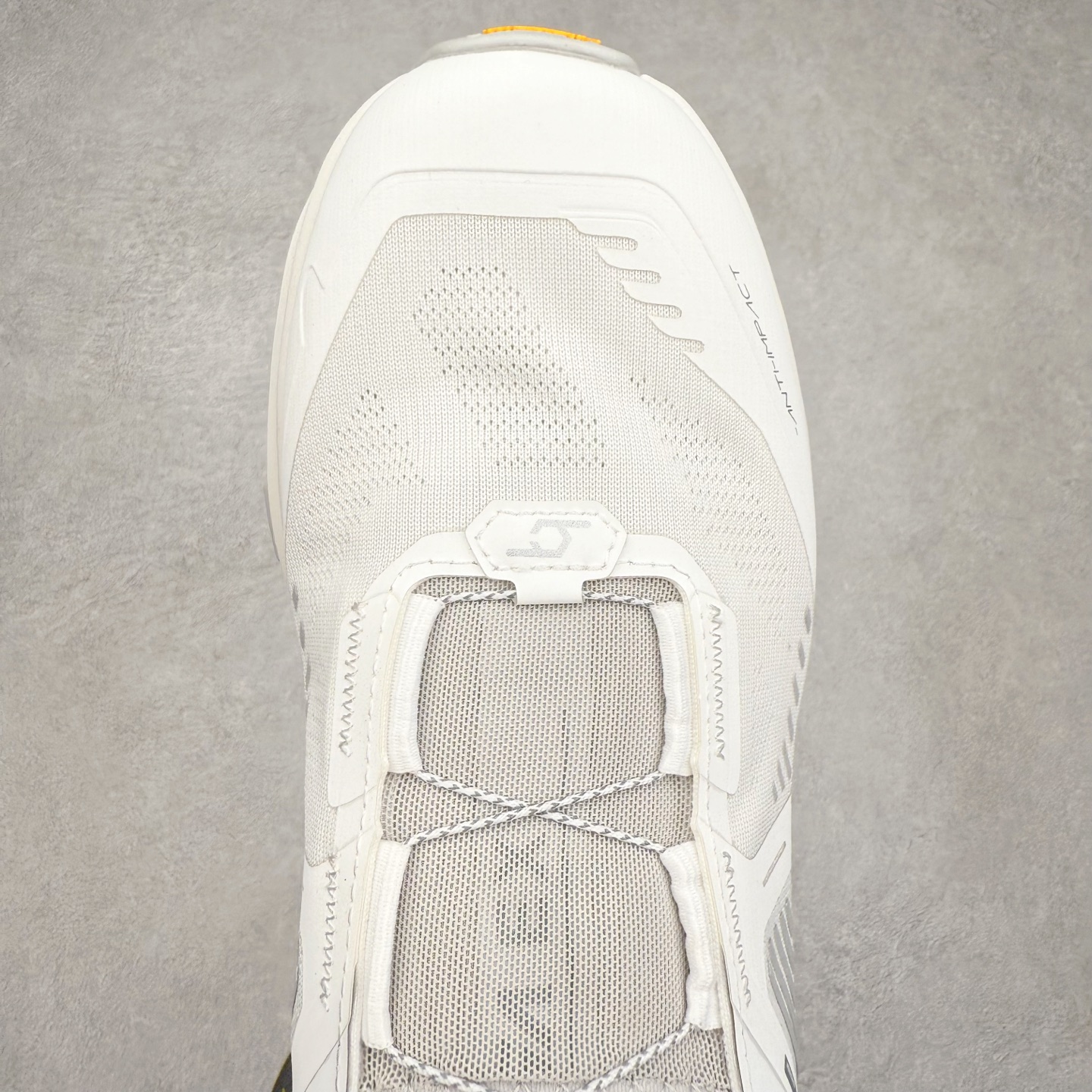 图片[4]-凯乐石 KAILAS FUGA EX3 BOA 25款舒适缓冲徒步 织物TPU减震防滑透气包裹性轻便低帮 超强抓地力越野跑步鞋 KAILAS凯乐石品牌是全球三大全系攀登品牌之一，于2003年创立于中国广州，致力于为有攀登梦想的户外运动员及爱好者，研发制造功能性专业装备，满足他们在极限环境下安全舒适的需求，凯乐石专注于科技面料的开发及专业功能设计，产品线覆盖登山、攀岩、徒步、越野跑山、露营、旅行等多项户外运动，通过运动员的测试反馈，不断进化迭代，产品荣获国内外大奖71座，发明专利21个，更突破性的自主研发攀登器械，打造出中国的攀登硬实力。实拍调校N版已经零色差零失真 百分百还原实物色彩所见即所得 不存在货不对板色差等低级问题 选购参考实物拍摄 不混卖不参货 只用心做好货严格选品 承诺混一赔十 尺码：36 36.5 37.5 38 38.5 39 40 40.5 41 42 42.5 43 44 44.5 45-选品中心