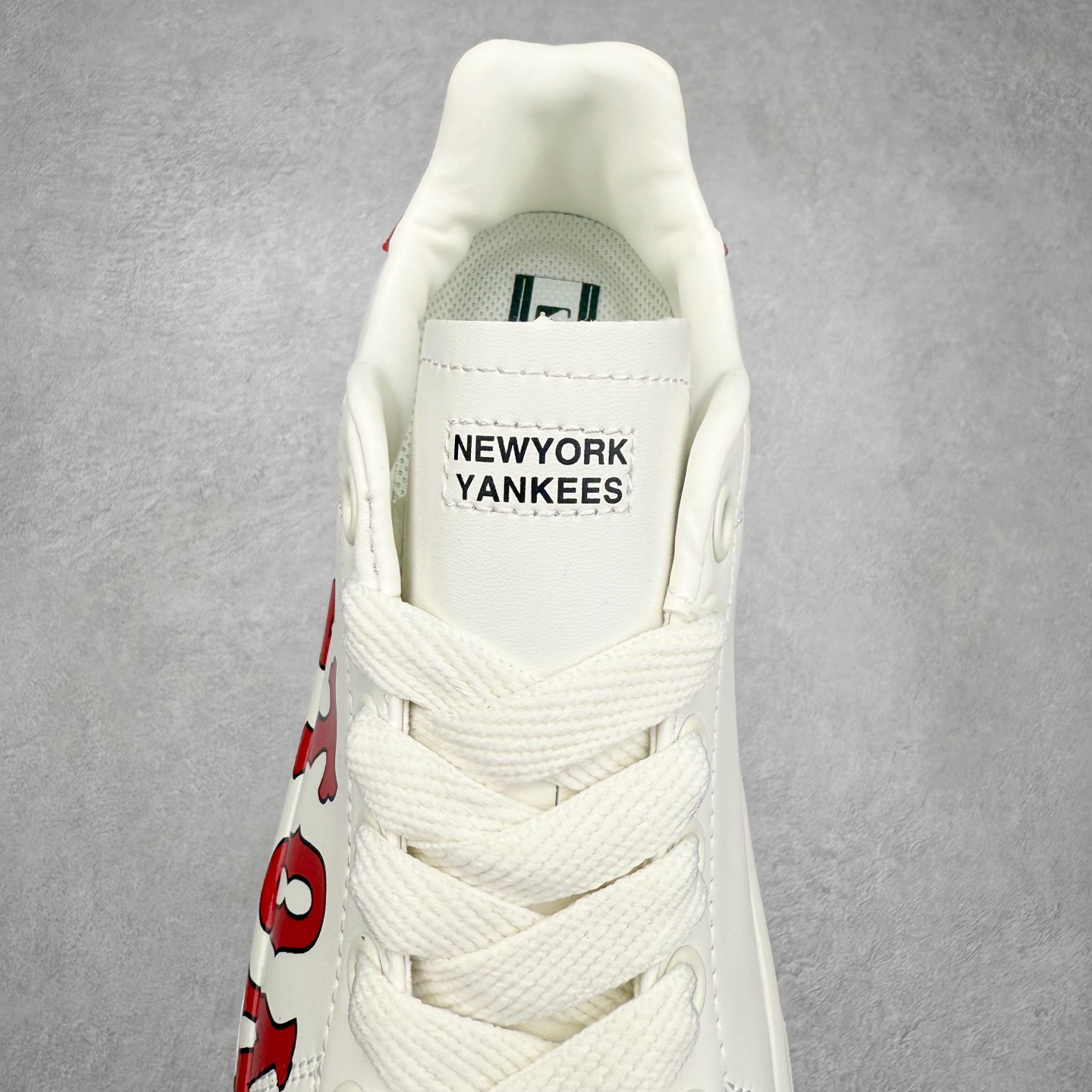 图片[5]-＃福利特价 MLB Chukky Classic 经典老爹风轻量增高厚底百搭休闲运动慢跑鞋 原楦原纸版数据开发#采用优质轻量克重纤维移膜皮革及透气网面鞋面材质#全新独立4cm厘米外增高轻质发泡大底 尺码：35 36 36.5 37.5 38 38.5 39 40 40.5 41 42 42.5 43 44-选品中心