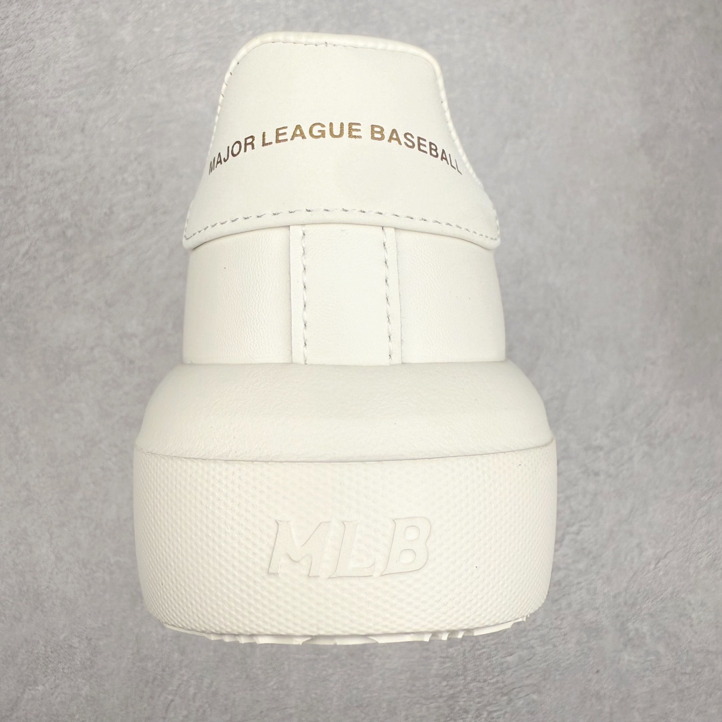 图片[8]-＃福利特价 MLB Chukky Classic 经典老爹风轻量增高厚底百搭休闲运动慢跑鞋 原楦原纸版数据开发#采用优质轻量克重纤维移膜皮革及透气网面鞋面材质#全新独立4cm厘米外增高轻质发泡大底 尺码：35 36 36.5 37.5 38 38.5 39 40 40.5 41 42 42.5 43 44-选品中心