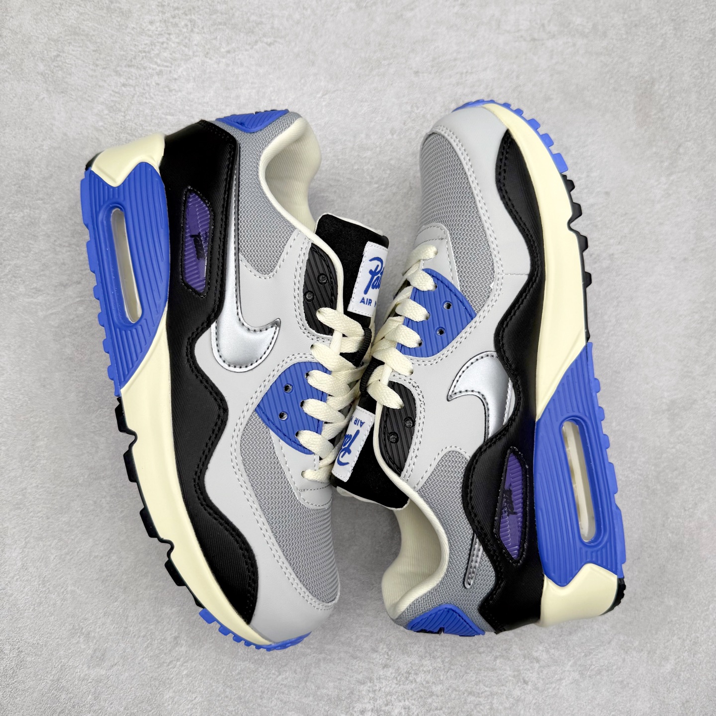 图片[3]-＃MX版 NK Air MAX 90 气垫复古减震跑步鞋 HF8814-001 经典重温 独家陆续补货 外单专供大厂出品 品质稳定 一百余色 终端操作 Air Max 90于1990年推出 来自Air Max系列 在Air Max 1的基础上改进而得 增加了气垫面积 外型上也更为流线 最特別的就是加入了菱纹塑胶嵌板 为Air Max 90增添了许多潮流气息 皮革鞋面 造就出色耐穿性和支撑力 Max Air缓震配置搭配泡棉中底 令Air Max 90轻盈而舒适 华夫格橡胶外底 铸就Air Max 90非凡的抓地力 而Air Max 90不仅是一双跑鞋 它成功跨越了时间的演进 成为了球鞋文化与潮流圈中最熟为人知的鞋款之一 尺码：36 36.5 37.5 38 38.5 39 40 40.5 41 42 42.5 43 44 44.5 45-选品中心