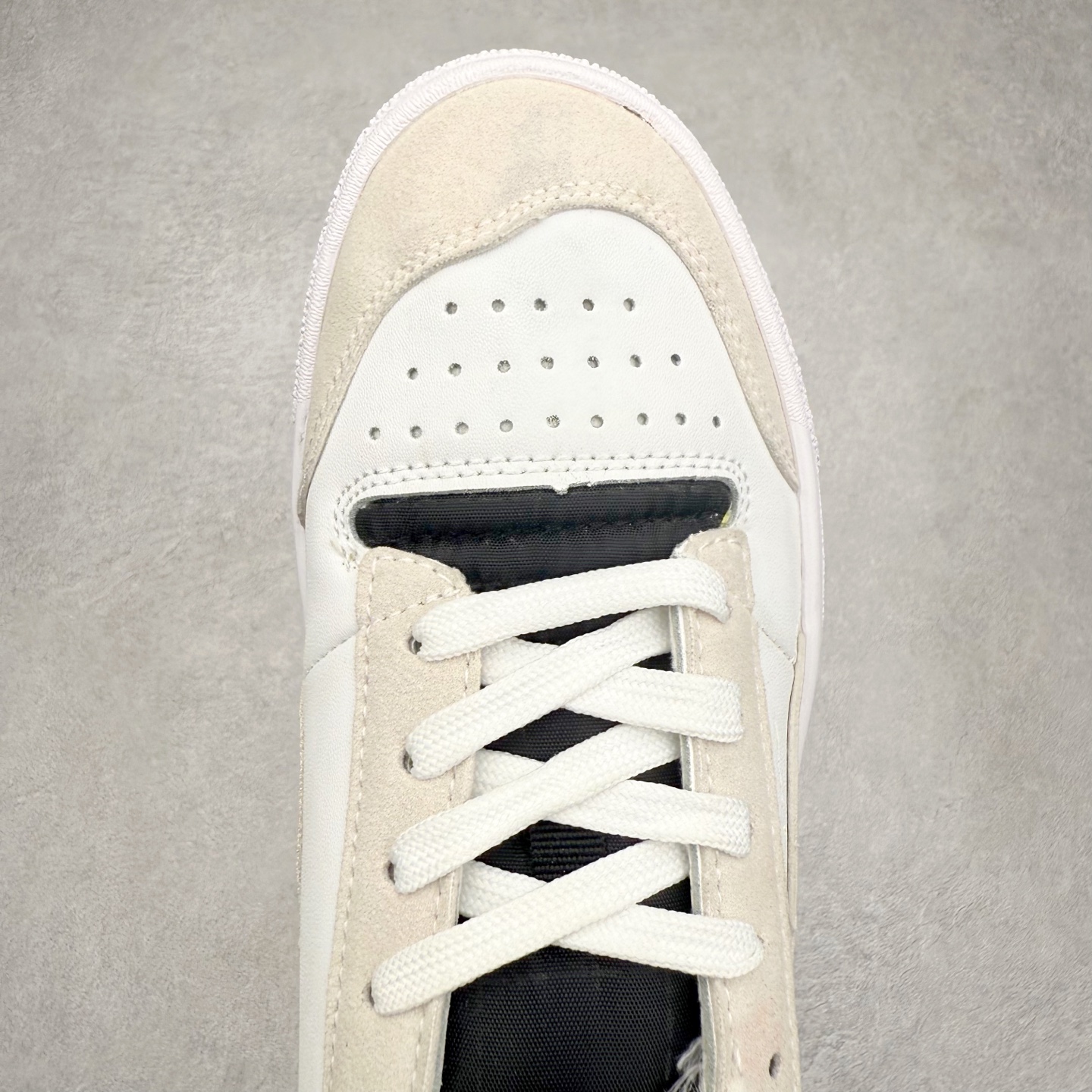 图片[4]-Puma Ralph Sampson Lo Vintage 彪马复古运动板鞋 实拍调校N版已经零色差零失真 百分百还原实物色彩所见即所得 不存在货不对板色差等低级问题 选购参考实物拍摄 不混卖不参货 只用心做好货严格选品 承诺混一赔十 尺码：36 36.5 37.5 38 38.5 39 40 40.5 41 42 42.5 43 44 44.5 45-选品中心