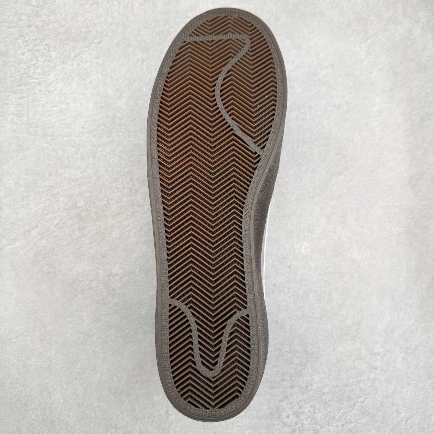 图片[9]-J.Crew x NK Killshot II Leather 联名复古板鞋 FQ8903-401 采用米白色皮革制作鞋身 Swoosh 点缀其中 最后搭载棕色生胶大底 流露出满满的复古气气息 尺码：36 36.5 37.5 38 38.5 39 40 40.5 41 42 42.5 43 44 44.5 45-选品中心