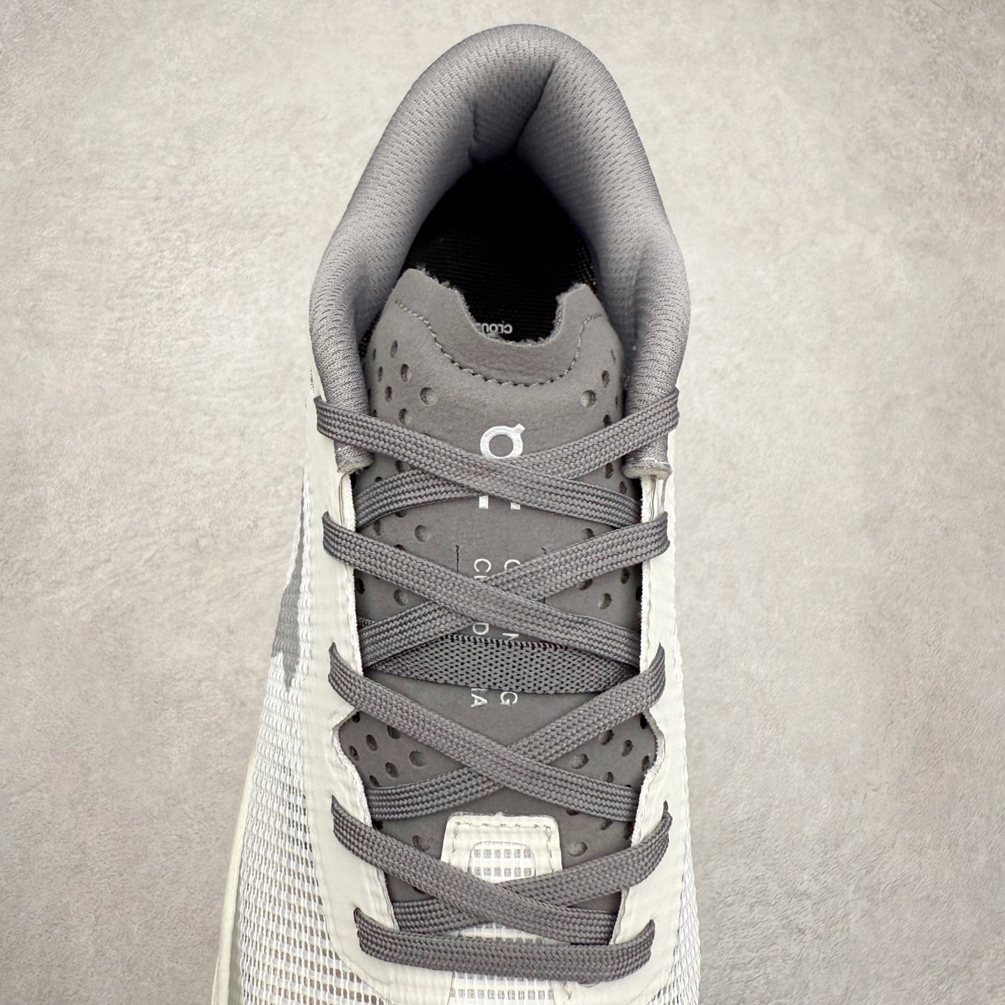 图片[5]-On Cloudtilt 3 昂跑减震生活休闲鞋 此运动品牌 开创于2010年 缓震着陆、强效回弹、轻柔质感的设计构思始终是ON研制关键 与此同时基于“为全球提供革新性的跑步感受”信念 陆续推出了多款跑鞋及其以专业运动人体跑步工程学为设计关键的功能性跑步服饰设备 让跑者不费力气地畅快畅跑 尺码：36 36.5 37.5 38 38.5 39 40 40.5 41 42 42.5 43 44 44.5 45-选品中心