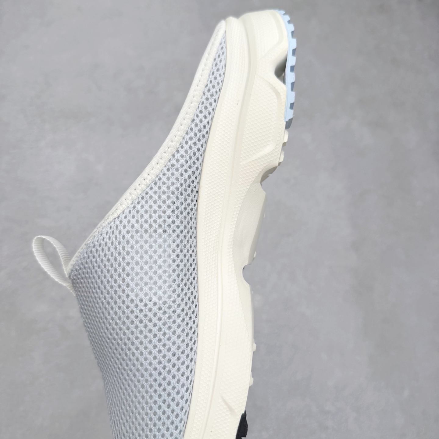 图片[7]-＃HP SALOMON萨洛蒙 RX Slide 3.0 CANVAS 舒适柔软 防滑包头拖鞋 男女同款 SALOMON诞生于1947年的法国阿尔卑斯山区，全球知名的户外运动品牌。一直致力于推动滑雪、越野跑等山地运动的发展及产品的进步。其产品设计致力于追求创新和发掘产品的性能极限，帮助喜欢自由的人在山地间不断挑战自我。实拍调校N版已经零色差零失真 百分百还原实物色彩所见即所得 不存在货不对板色差等低级问题 选购参考实物拍摄 不混卖不参货 只用心做好货严格选品 承诺混一赔十 尺码：36 36.5 37.5 38 38.5 39 40 40.5 41 42 42.5 43 44 44.5 45-选品中心