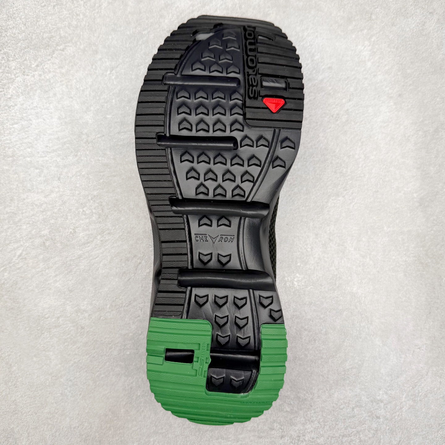 图片[9]-＃HP SALOMON萨洛蒙 RX Slide 3.0 CANVAS 舒适柔软 防滑包头拖鞋 男女同款 SALOMON诞生于1947年的法国阿尔卑斯山区，全球知名的户外运动品牌。一直致力于推动滑雪、越野跑等山地运动的发展及产品的进步。其产品设计致力于追求创新和发掘产品的性能极限，帮助喜欢自由的人在山地间不断挑战自我。实拍调校N版已经零色差零失真 百分百还原实物色彩所见即所得 不存在货不对板色差等低级问题 选购参考实物拍摄 不混卖不参货 只用心做好货严格选品 承诺混一赔十 尺码：36 36.5 37.5 38 38.5 39 40 40.5 41 42 42.5 43 44 44.5 45-选品中心