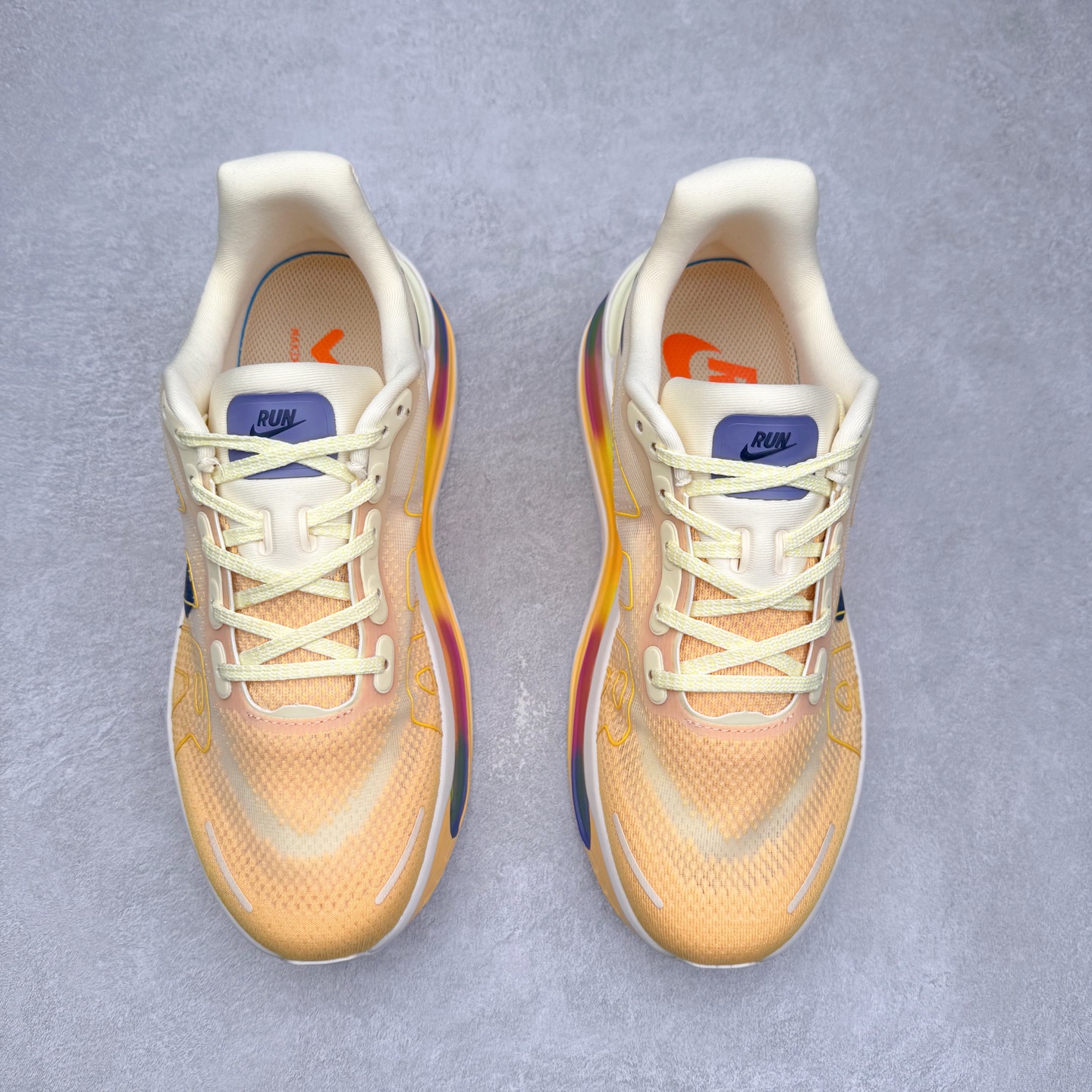 图片[2]-NK Vomero Premium 时尚舒适 网布防滑耐磨 低帮跑步鞋 HQ2050-701 实拍调校N版已经零色差零失真 百分百还原实物色彩所见即所得 不存在货不对板色差等低级问题 选购参考实物拍摄 不混卖不参货 只用心做好货严格选品 承诺混一赔十 尺码：36 36.5 37.5 38 38.5 39 40 40.5 41 42 42.5 43 44 44.5 45-选品中心