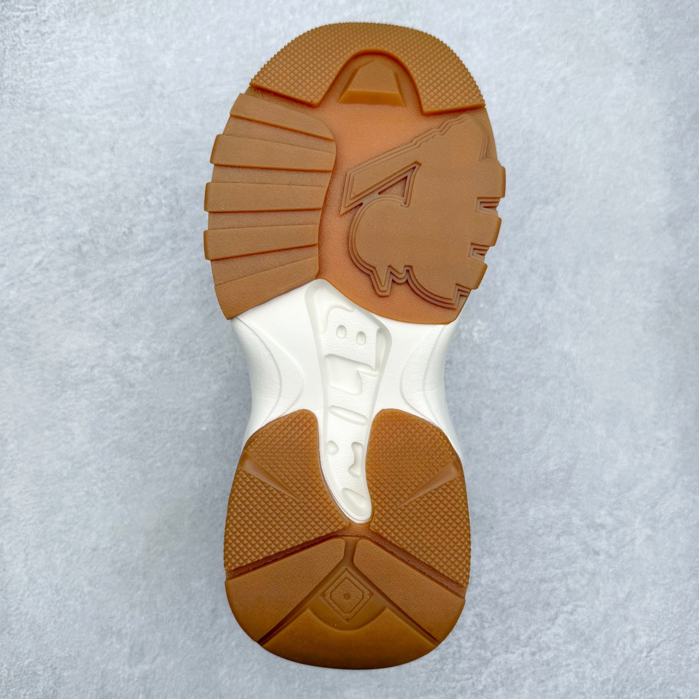 图片[9]-MLB Big Ball Chunky 复古印花老爹鞋系列低帮轻量增高厚底百搭休闲运动慢跑鞋 Korea韩国联名NY美国榄球纽约洋基队限定 韩国代购专供 全套原楦原纸板原厂数据开发 正确中底拉帮中底网布细节 平台代购专供 左脚内置芯片 韩国代购吊牌标贴 独家一比一RB+MD组合大底 高频后跟小人Logo精准对位立体饱满 正确网布加超迁鞋面 转印中底走线紧密 转印Logo工艺表层防刮不掉色 尺码：35 36 36.5 37.5 38 38.5 39 40 40.5 41 42 42.5 43 44 45-选品中心