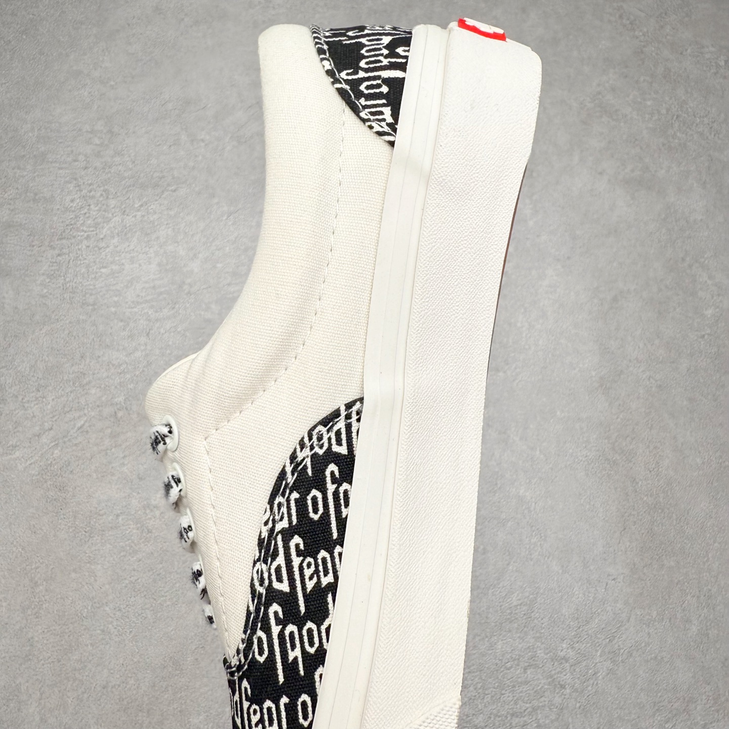 图片[7]-CDG x Vans Era 95 2025官方新款 OTW高端支线 川久保玲联名限定 休闲硫化板鞋 原鞋开发 公司同源整套流水线 满印黑白logo涂鸦 升级Sola Foam缓震可抽卸鞋垫 舒适度翻倍 质感拉满 防滑硫化底耐磨抗造 货号：VN0A3MQ5PZP1 尺码：35 36 36.5 37 38 38.5 39 40.5 41 42 42.5 43 44-选品中心