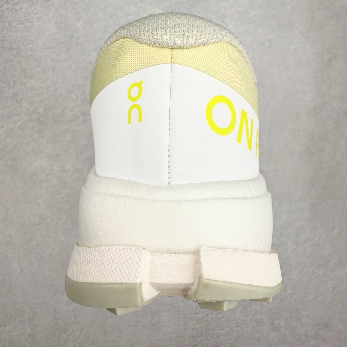 图片[8]-On Cloudtilt 3 昂跑减震生活休闲鞋 此运动品牌 开创于2010年 缓震着陆、强效回弹、轻柔质感的设计构思始终是ON研制关键 与此同时基于“为全球提供革新性的跑步感受”信念 陆续推出了多款跑鞋及其以专业运动人体跑步工程学为设计关键的功能性跑步服饰设备 让跑者不费力气地畅快畅跑 尺码：36 36.5 37.5 38 38.5 39 40 40.5 41 42 42.5 43 44 44.5 45-选品中心