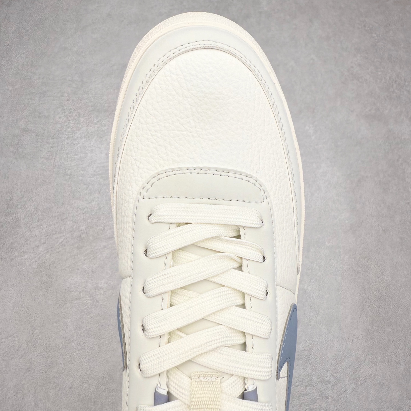 图片[4]-J.Crew x NK Killshot II Leather 联名复古板鞋 HQ1657-106 采用米白色皮革制作鞋身 Swoosh 点缀其中 最后搭载棕色生胶大底 流露出满满的复古气气息 尺码：36 36.5 37.5 38 38.5 39 40 40.5 41 42 42.5 43 44 44.5 45-选品中心