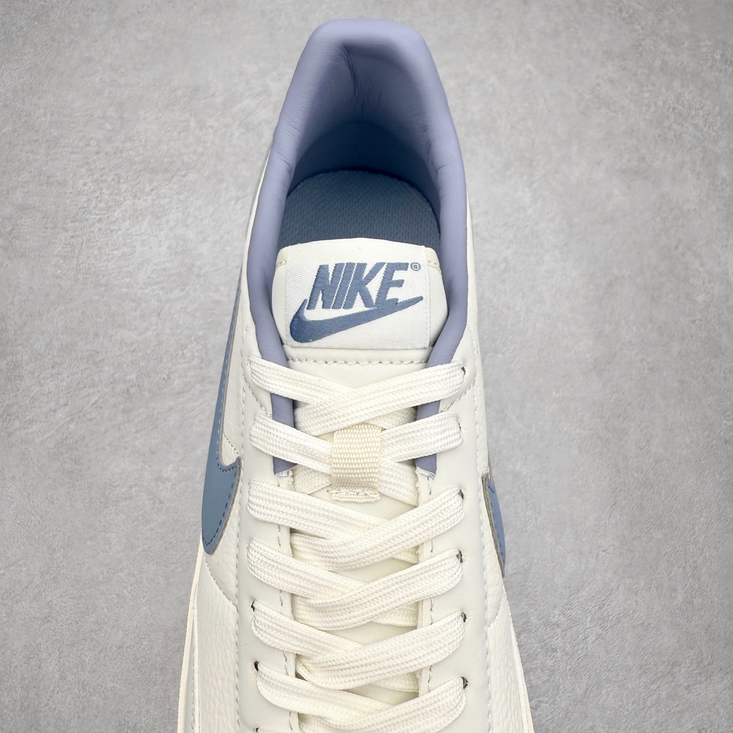 图片[5]-J.Crew x NK Killshot II Leather 联名复古板鞋 HQ1657-106 采用米白色皮革制作鞋身 Swoosh 点缀其中 最后搭载棕色生胶大底 流露出满满的复古气气息 尺码：36 36.5 37.5 38 38.5 39 40 40.5 41 42 42.5 43 44 44.5 45-选品中心