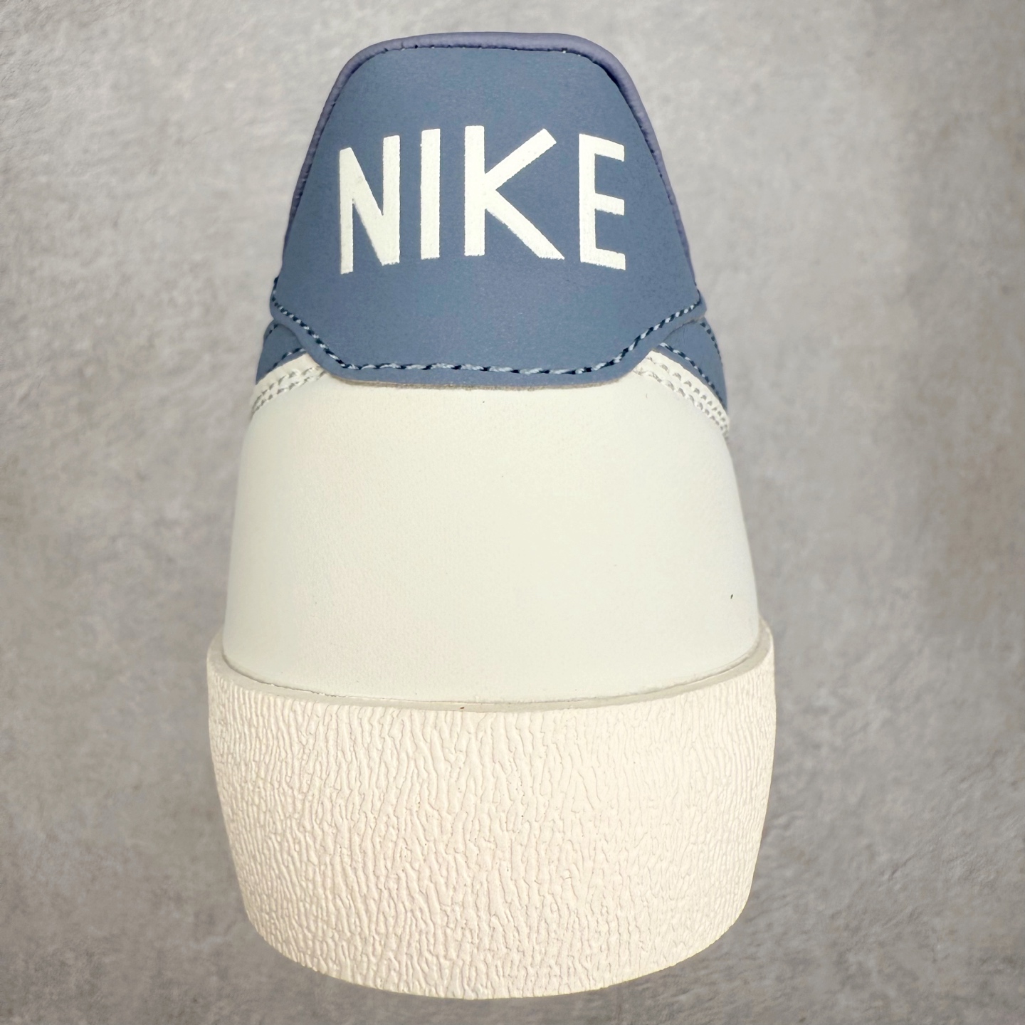 图片[8]-J.Crew x NK Killshot II Leather 联名复古板鞋 HQ1657-106 采用米白色皮革制作鞋身 Swoosh 点缀其中 最后搭载棕色生胶大底 流露出满满的复古气气息 尺码：36 36.5 37.5 38 38.5 39 40 40.5 41 42 42.5 43 44 44.5 45-选品中心