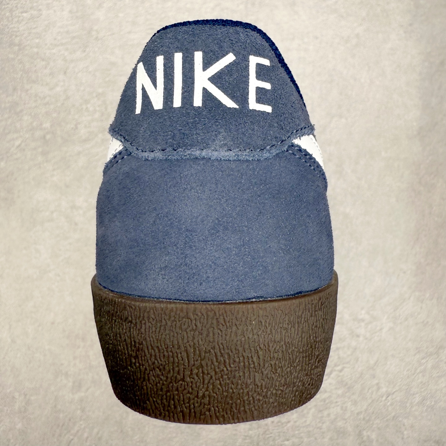 图片[8]-J.Crew x NK Killshot II Leather 联名复古板鞋 FQ8903-400 采用米白色皮革制作鞋身 Swoosh 点缀其中 最后搭载棕色生胶大底 流露出满满的复古气气息 尺码：36 36.5 37.5 38 38.5 39 40 40.5 41 42 42.5 43 44 44.5 45-选品中心