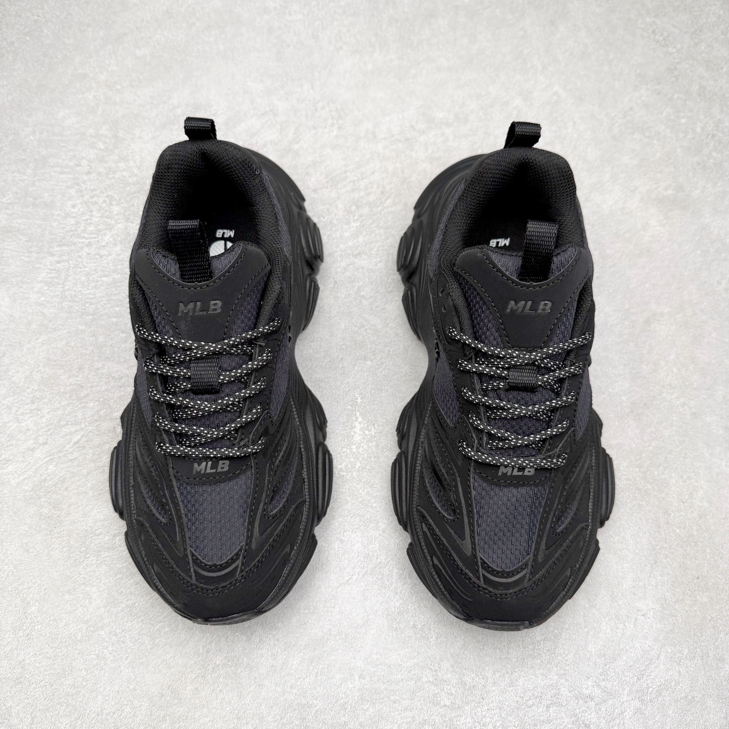 图片[2]-MLB WINNER CHUNKY 纽约洋基队合成革潮流时尚舒适休闲运动风厚底增高 防滑耐磨 低帮 老爹鞋 男女同款 黑色 实拍调校N版已经零色差零失真 百分百还原实物色彩所见即所得 不存在货不对板色差等低级问题 选购参考实物拍摄 不混卖不参货 只用心做好货严格选品 承诺混一赔十 尺码：36 36.5 37.5 38 38.5 39 40 40.5 41 42 42.5 43 44 44.5 45-选品中心