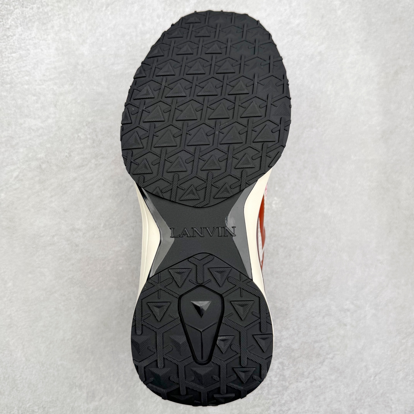 图片[9]-LANVIN｜浪凡时尚休闲运动鞋 情侣款跑步鞋2025，上脚好看舒适✔️✔️ LANVIN浪凡四季休闲鞋运动鞋#跟上潮流的休闲运动鞋 #运动休闲鞋 #时尚潮流鞋 #休闲运动鞋推荐 #休闲百搭鞋 尺码：35 36 37 38 39 40 41 42 43 44 45-选品中心