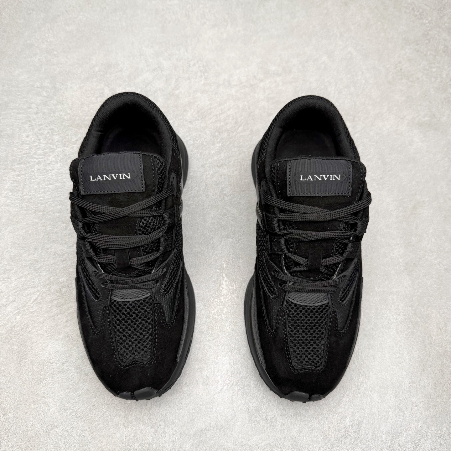 图片[2]-LANVIN｜浪凡时尚休闲运动鞋 情侣款跑步鞋2025，上脚好看舒适✔️✔️ LANVIN浪凡四季休闲鞋运动鞋#跟上潮流的休闲运动鞋 #运动休闲鞋 #时尚潮流鞋 #休闲运动鞋推荐 #休闲百搭鞋 尺码：35 36 37 38 39 40 41 42 43 44 45-选品中心