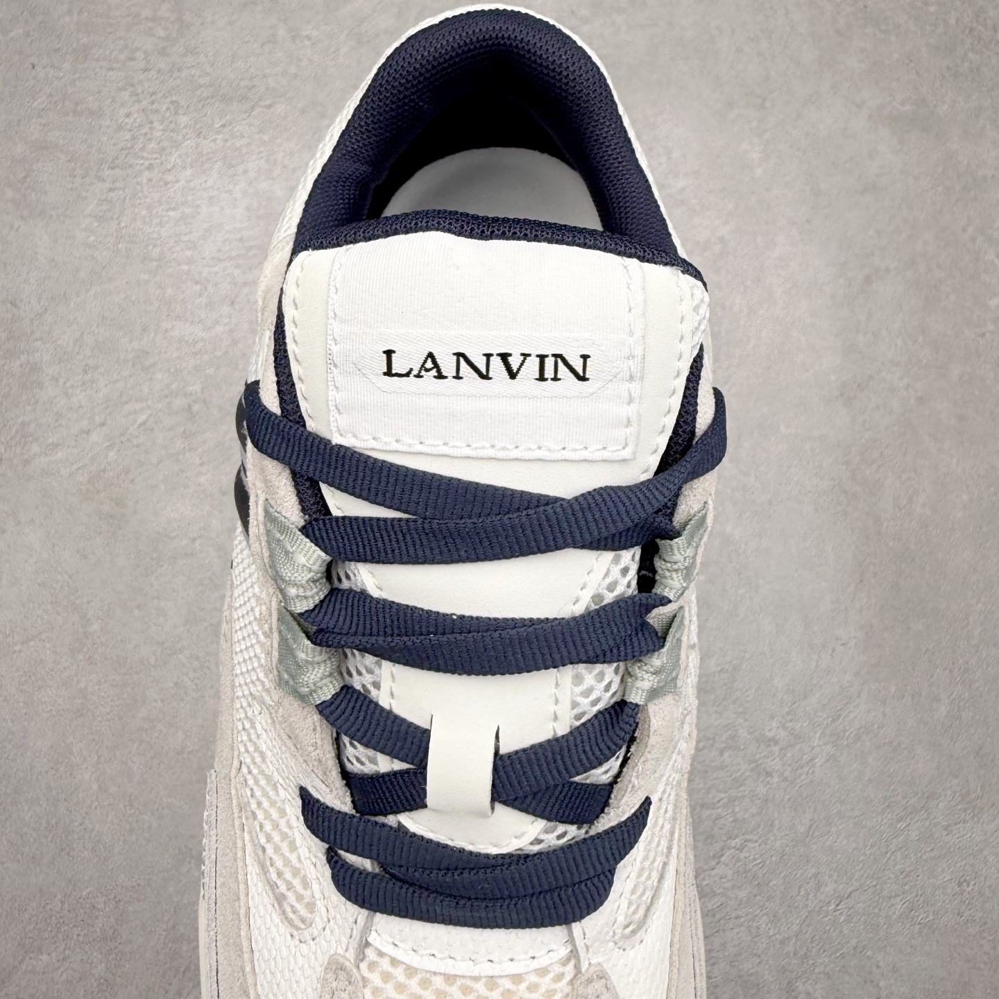 图片[5]-LANVIN｜浪凡时尚休闲运动鞋 情侣款跑步鞋2025，上脚好看舒适✔️✔️ LANVIN浪凡四季休闲鞋运动鞋#跟上潮流的休闲运动鞋 #运动休闲鞋 #时尚潮流鞋 #休闲运动鞋推荐 #休闲百搭鞋 尺码：35 36 37 38 39 40 41 42 43 44 45-选品中心