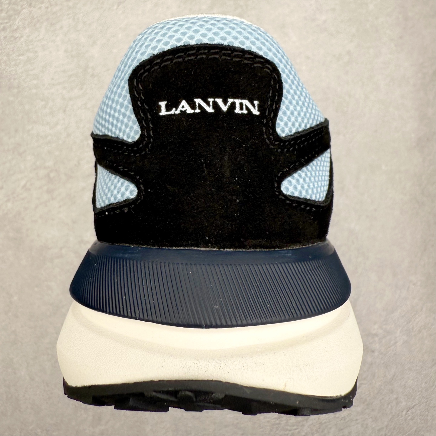 图片[8]-LANVIN｜浪凡时尚休闲运动鞋 情侣款跑步鞋2025，上脚好看舒适✔️✔️ LANVIN浪凡四季休闲鞋运动鞋#跟上潮流的休闲运动鞋 #运动休闲鞋 #时尚潮流鞋 #休闲运动鞋推荐 #休闲百搭鞋 尺码：35 36 37 38 39 40 41 42 43 44 45-选品中心