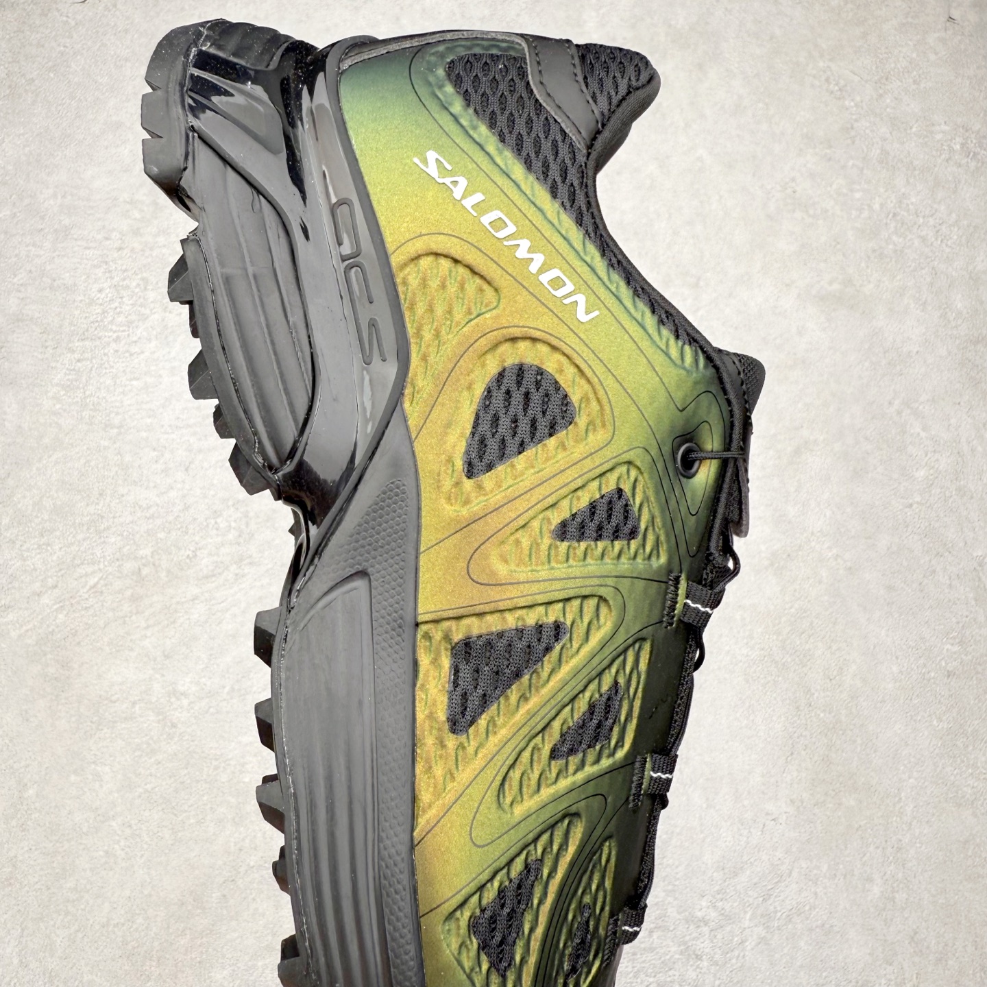 图片[6]-＃HP SALOMON XT-WHISPER 萨洛蒙圆头防滑耐磨低帮休闲越野训练城市通勤跑步鞋 男女同款 浅棕色 纯原外贸平台特供订单 耗时半年巨作 全套原纸板楦头开发 原厂特供网布配套加持 确保原汁原味 完美呈现版型 原档数据独家私模五层组合大底 男女鞋同步官方开发至46.5 原装Ortholite轻量化鞋垫 中底布带钢印编号 原厂TPU锁扣 进口港宝加持 后跟自然饱满 还原公司包裹性 鞋面以“锯齿”状的包裹系统呈现 在基色底之下加入了各种色点缀 将公司的最新技术和时尚前卫的造型融入耐用的长跑款式中 鞋面由 TPU 薄膜制成 并焊接在高耐磨网眼上 使其既时尚又坚固 由 ACS底盘支撑 可增强稳定性和支撑力 以及由橡胶凸耳 Contragrip外底覆盖的 EVA 缓冲中底 旨在应对崎岖的地形 鞋舌上的彩色Salomon 标签、Quicklace 系统以及鞋头、鞋舌和鞋跟上的附加品牌使细节更加完美 让穿着者可以轻松驾驭户外与通勤下的任何运动生活场景 无缝鞋身户外随意纵横 颜值与脚感兼备 出街通勤 绝对非常吸睛 你值得拥有 尺码：36 36.5 37.5 38 38.5 39 40 40.5 41 42 42.5 43 44 44.5 45 46 46.5 注意：偏小1码-选品中心