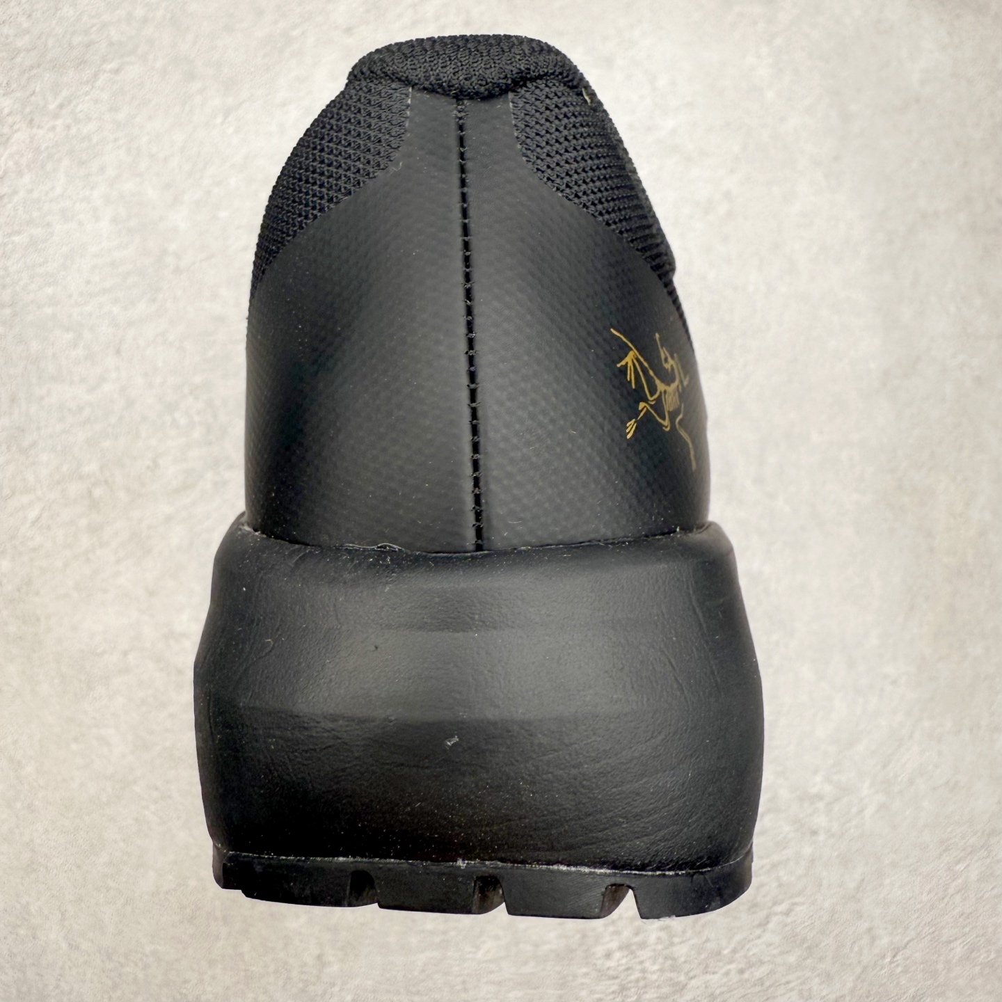 图片[8]-Arcteryx Norvan LD 3 始祖鸟舒适柔软防滑耐磨低帮越野跑步鞋 Arcteryx中文名始祖鸟 加拿大户外服饰品牌 1989年创立于加拿大温哥华 始祖鸟来自加拿大海岸山脉 植根高山的专业户外品牌 始终秉承对精湛设计和工艺孜孜以求的准则 从1989年创立至今 Arcteryx始终不断在产品设计与做工上不惜工本 以满足始祖鸟的标准 品质、设计以及精简的理念造就了其良好的性能 并能满足严苛环境下的使用需求 尺码：36 37 38 39 40 41 42 43 44-选品中心