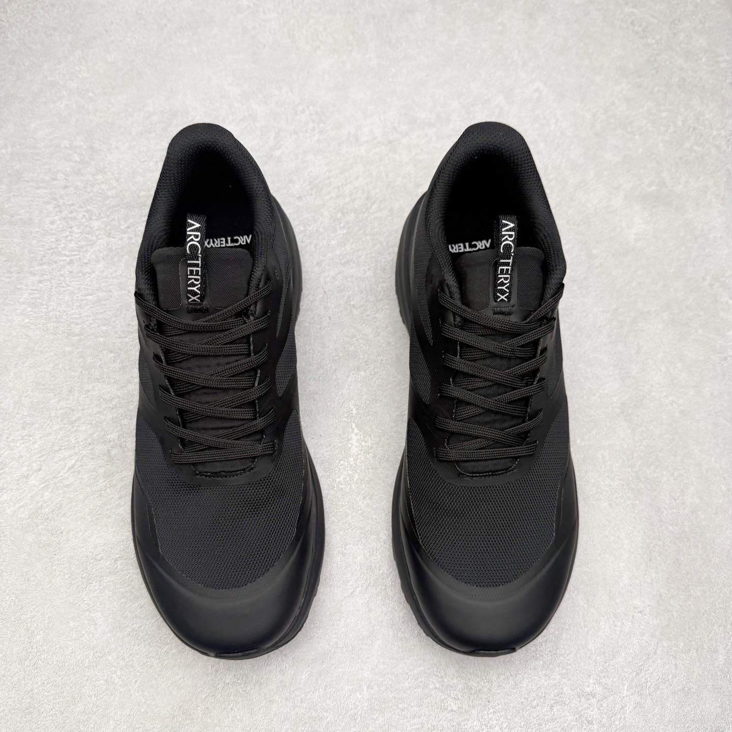 图片[2]-Arcteryx Norvan LD 3 始祖鸟舒适柔软防滑耐磨低帮越野跑步鞋 Arcteryx中文名始祖鸟 加拿大户外服饰品牌 1989年创立于加拿大温哥华 始祖鸟来自加拿大海岸山脉 植根高山的专业户外品牌 始终秉承对精湛设计和工艺孜孜以求的准则 从1989年创立至今 Arcteryx始终不断在产品设计与做工上不惜工本 以满足始祖鸟的标准 品质、设计以及精简的理念造就了其良好的性能 并能满足严苛环境下的使用需求 尺码：36 37 38 39 40 41 42 43 44-选品中心